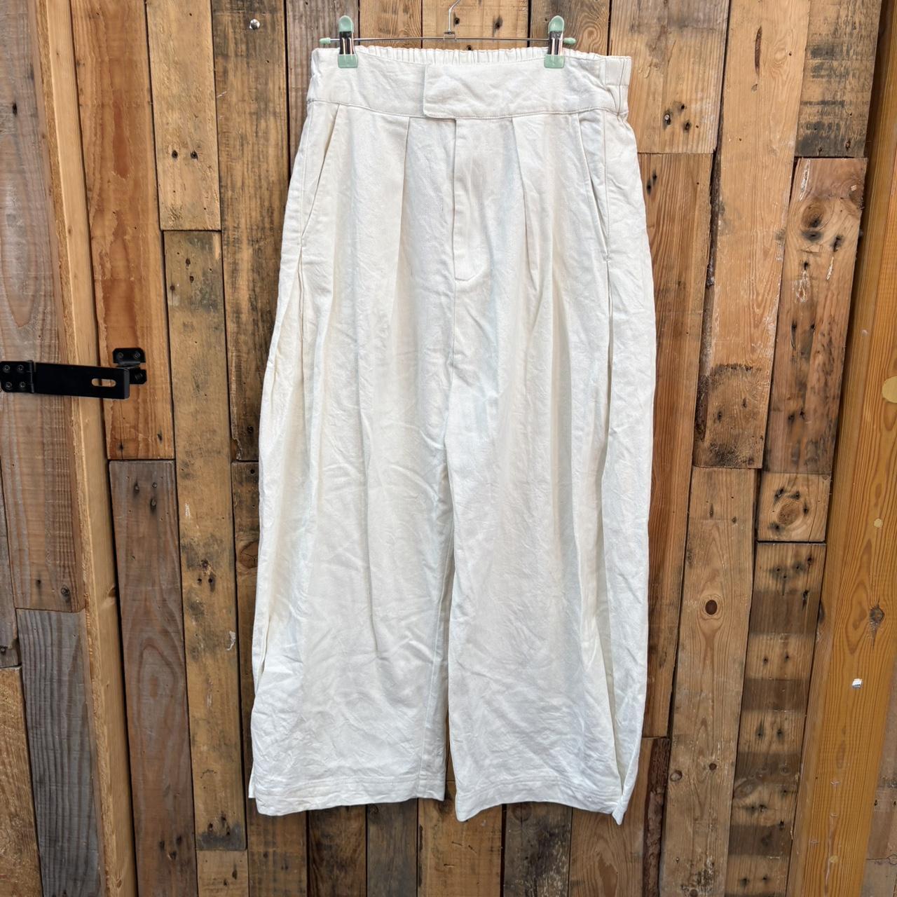 item listed by ksnclothes