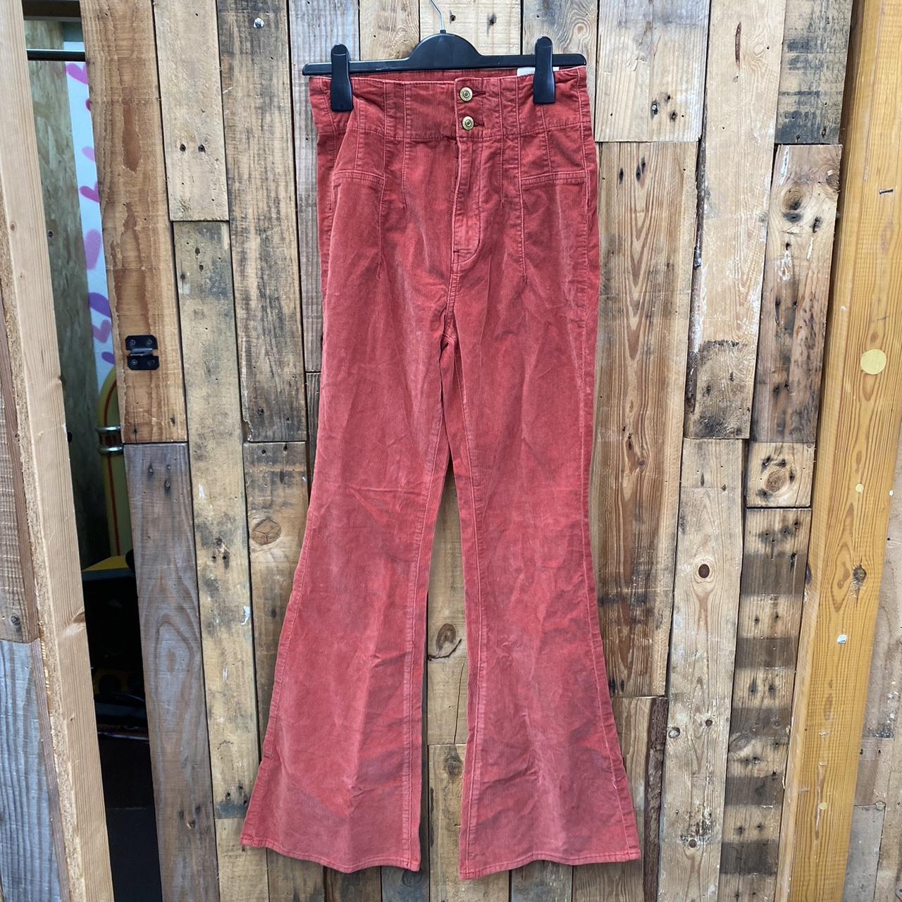 item listed by ksnclothes
