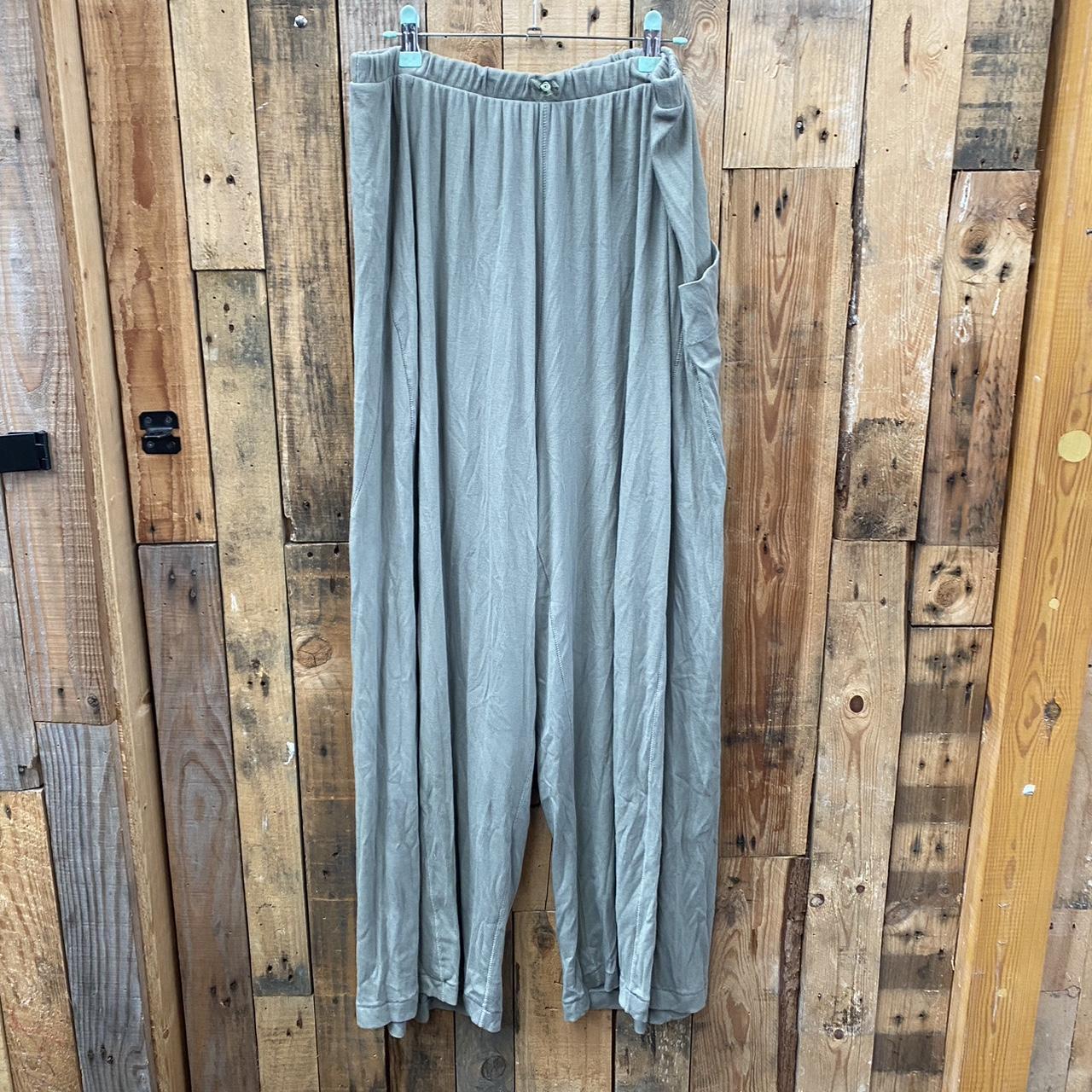 item listed by ksnclothes