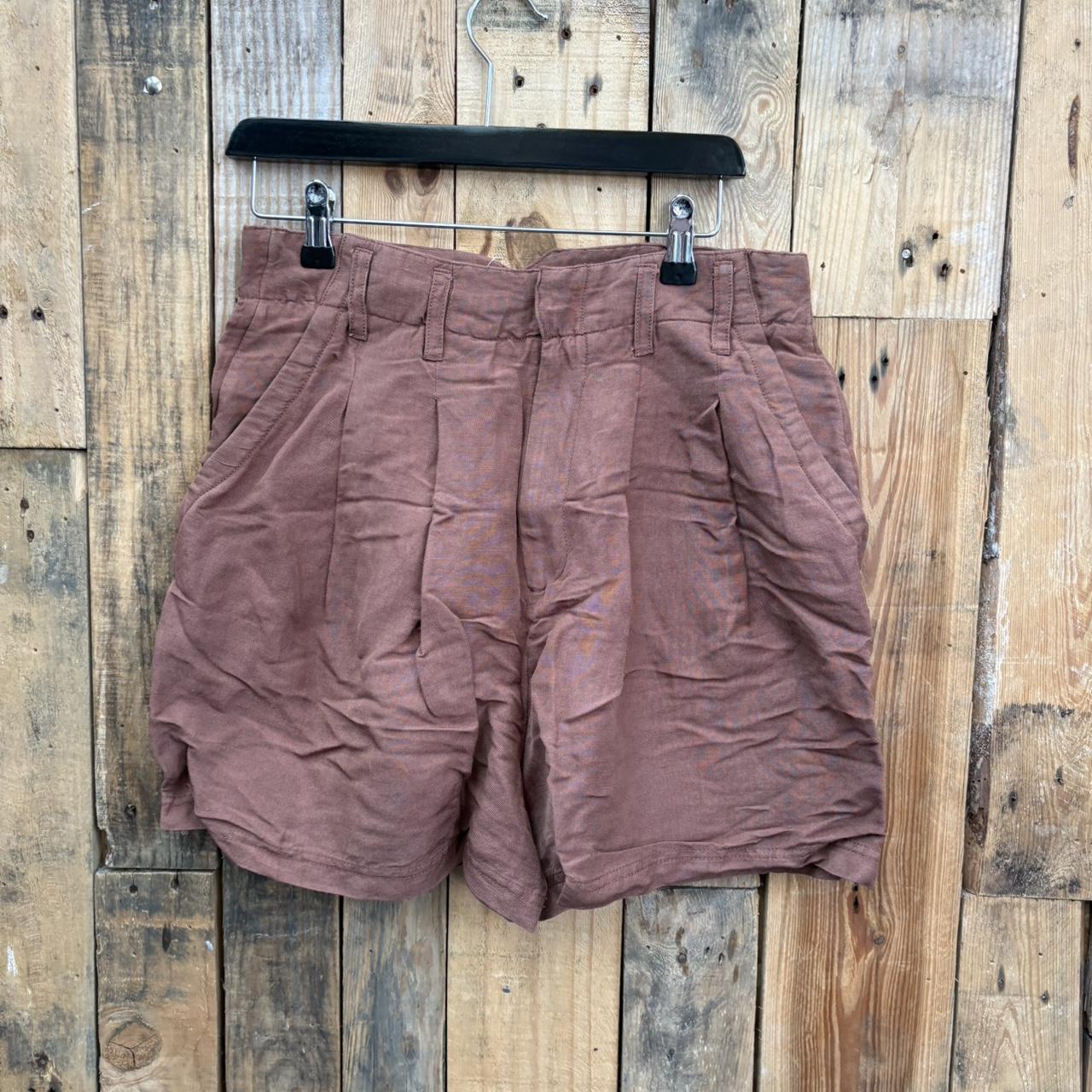 item listed by ksnclothes