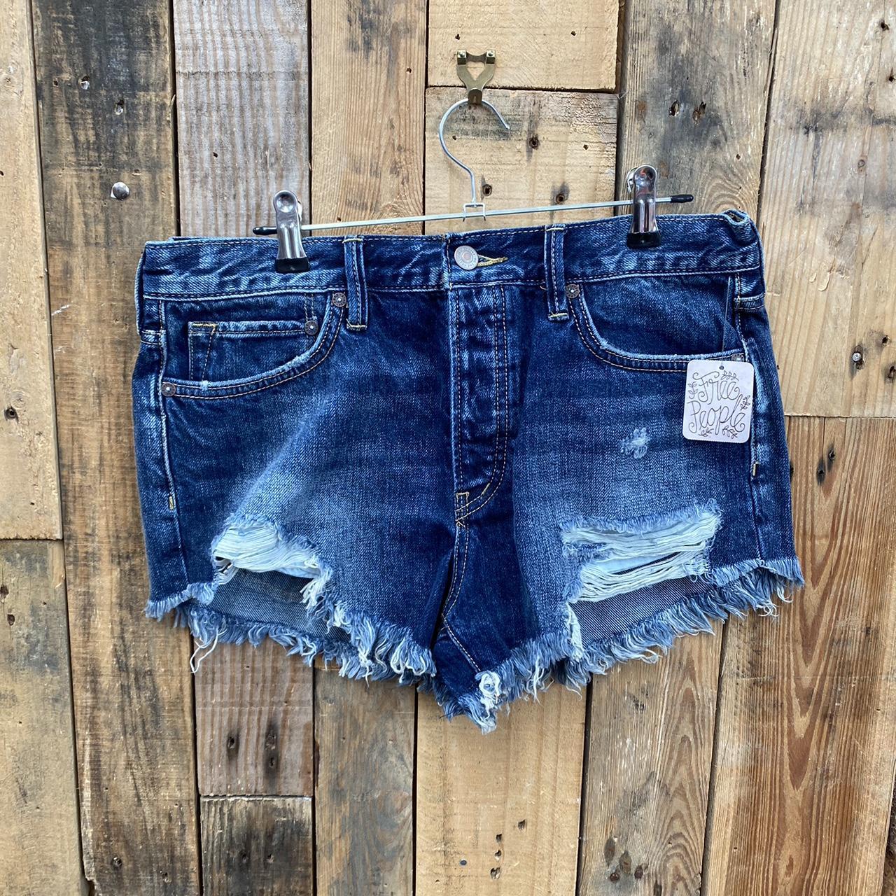 item listed by ksnclothes