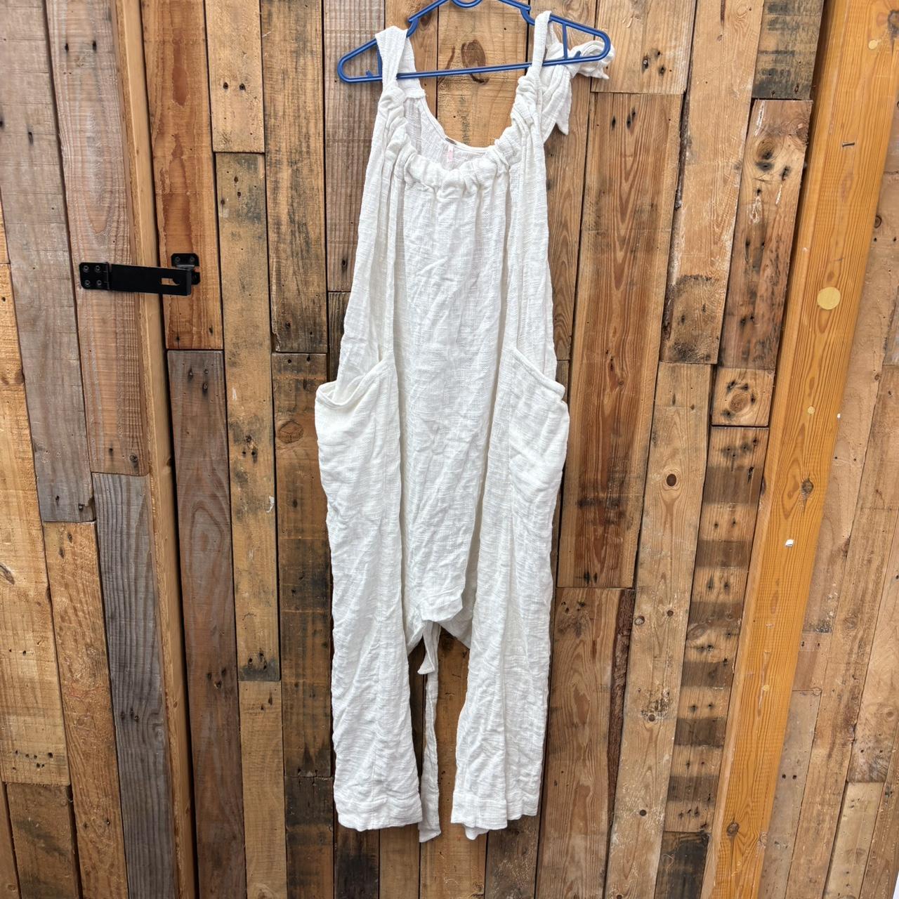 item listed by ksnclothes