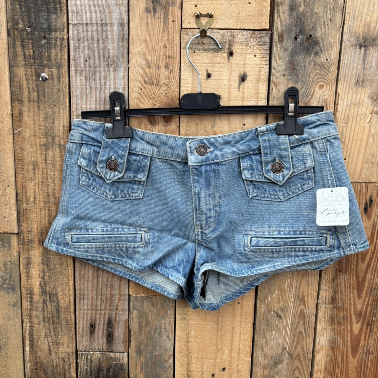 item listed by ksnclothes