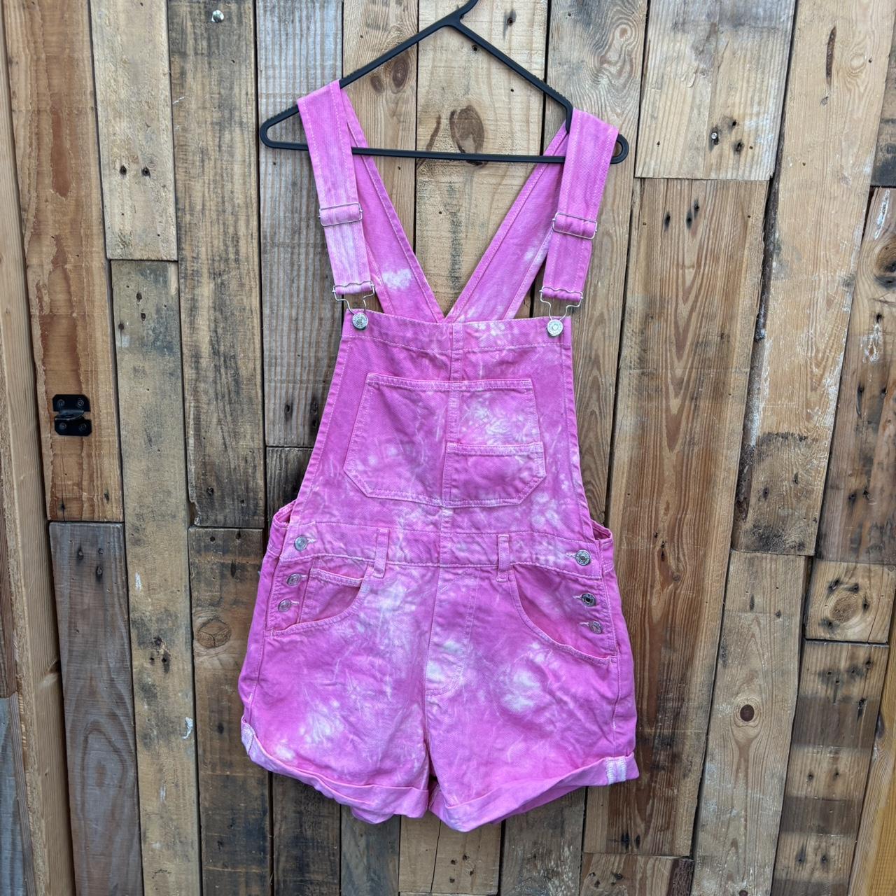 item listed by ksnclothes