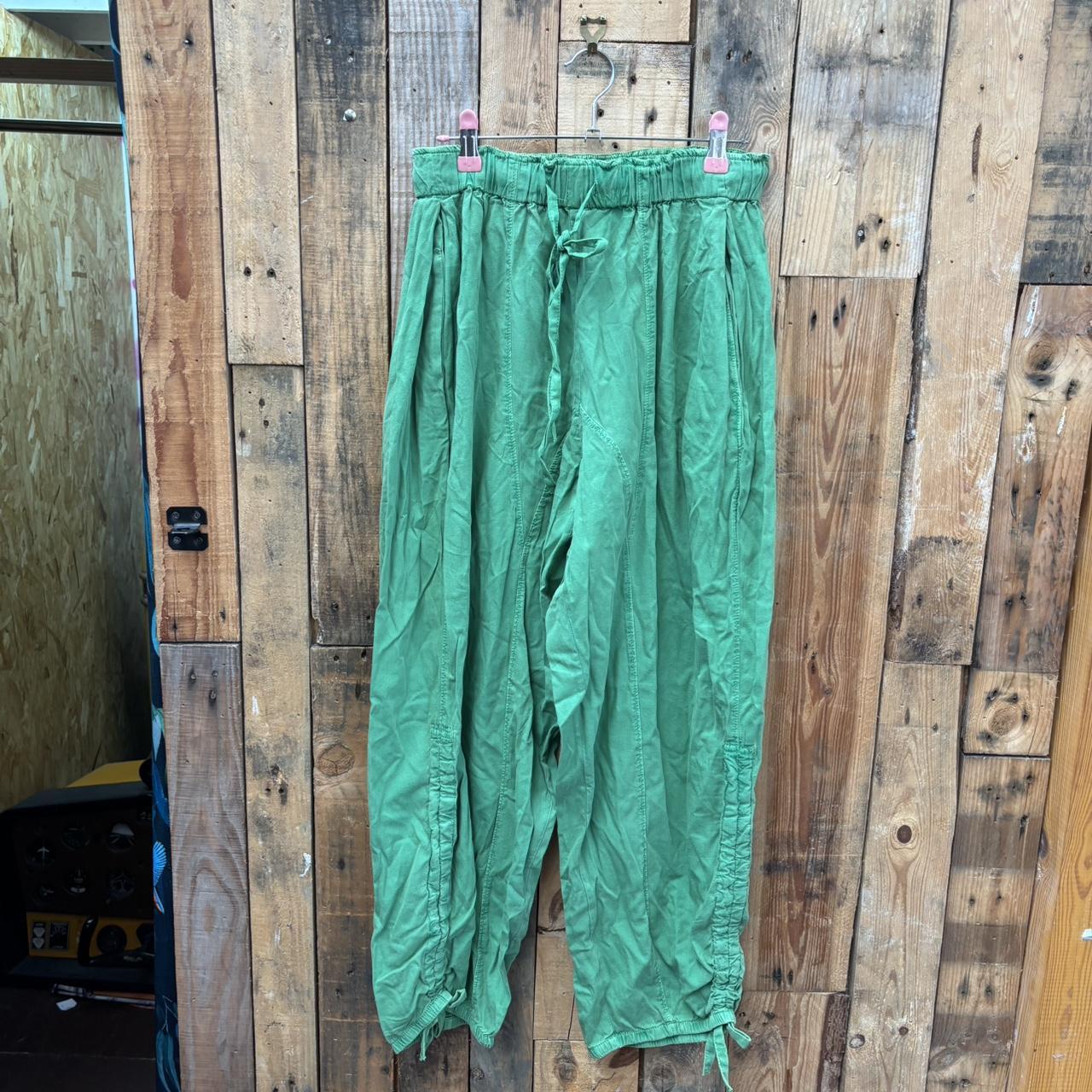 item listed by ksnclothes