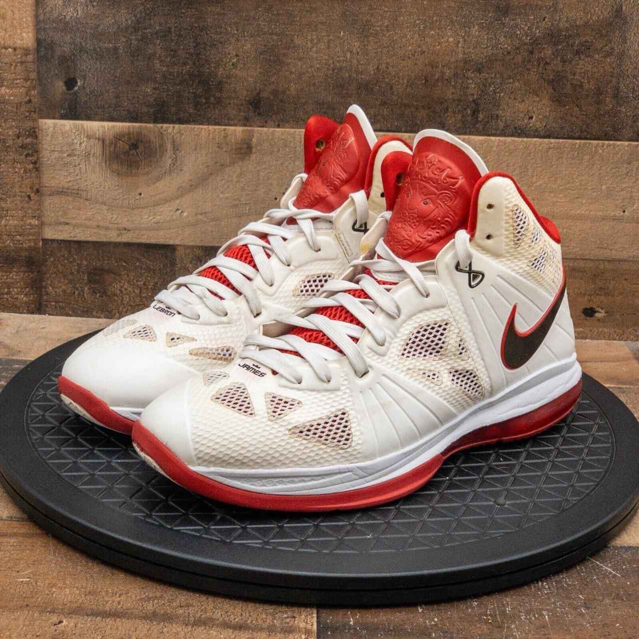 Lebron james shoes 2015 foot locker hotsell