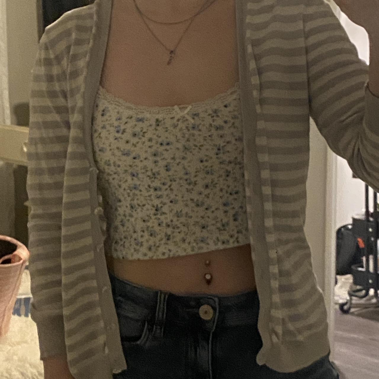 J.Crew Women's Grey and White Cardigan Depop