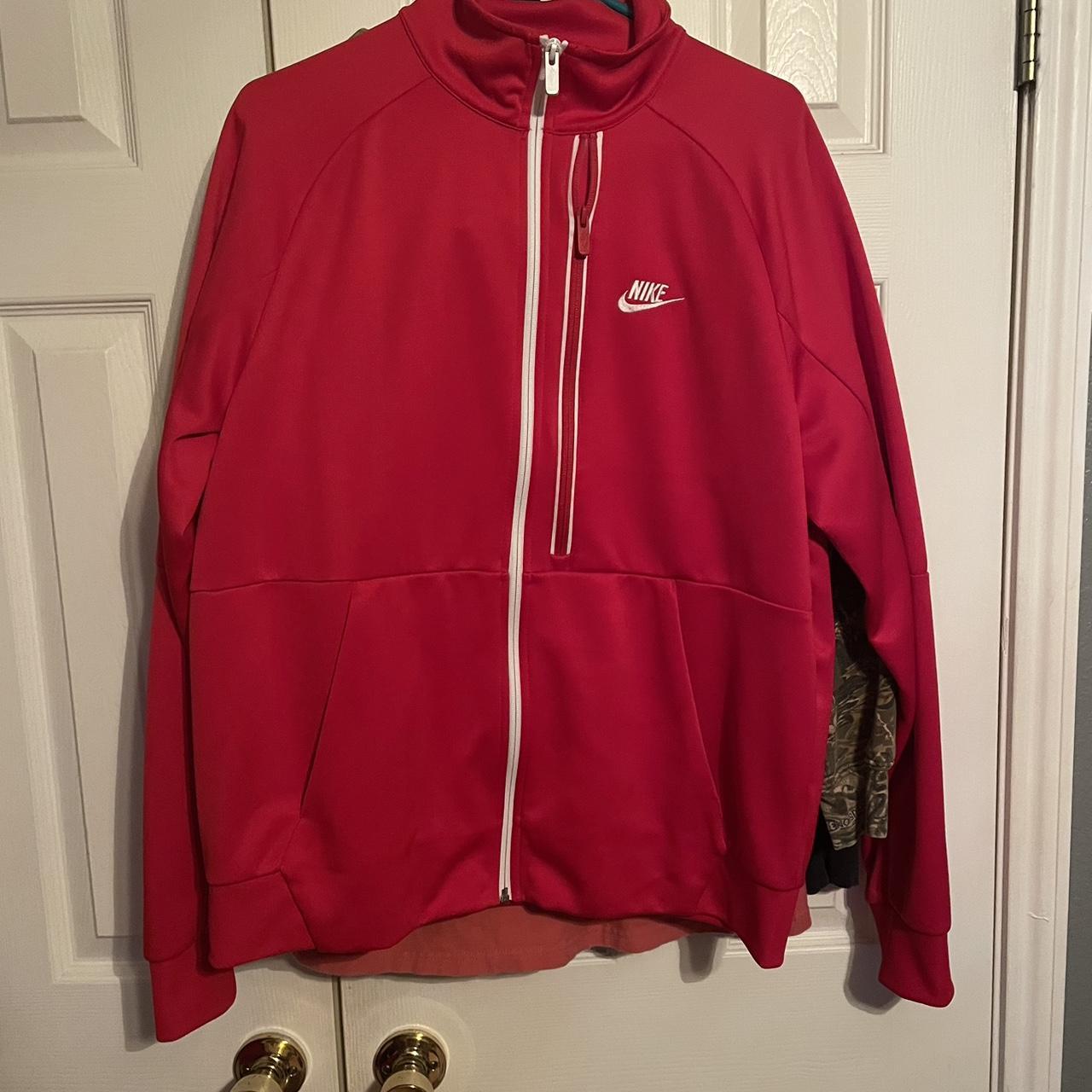 nike full zip reissue jacket in red