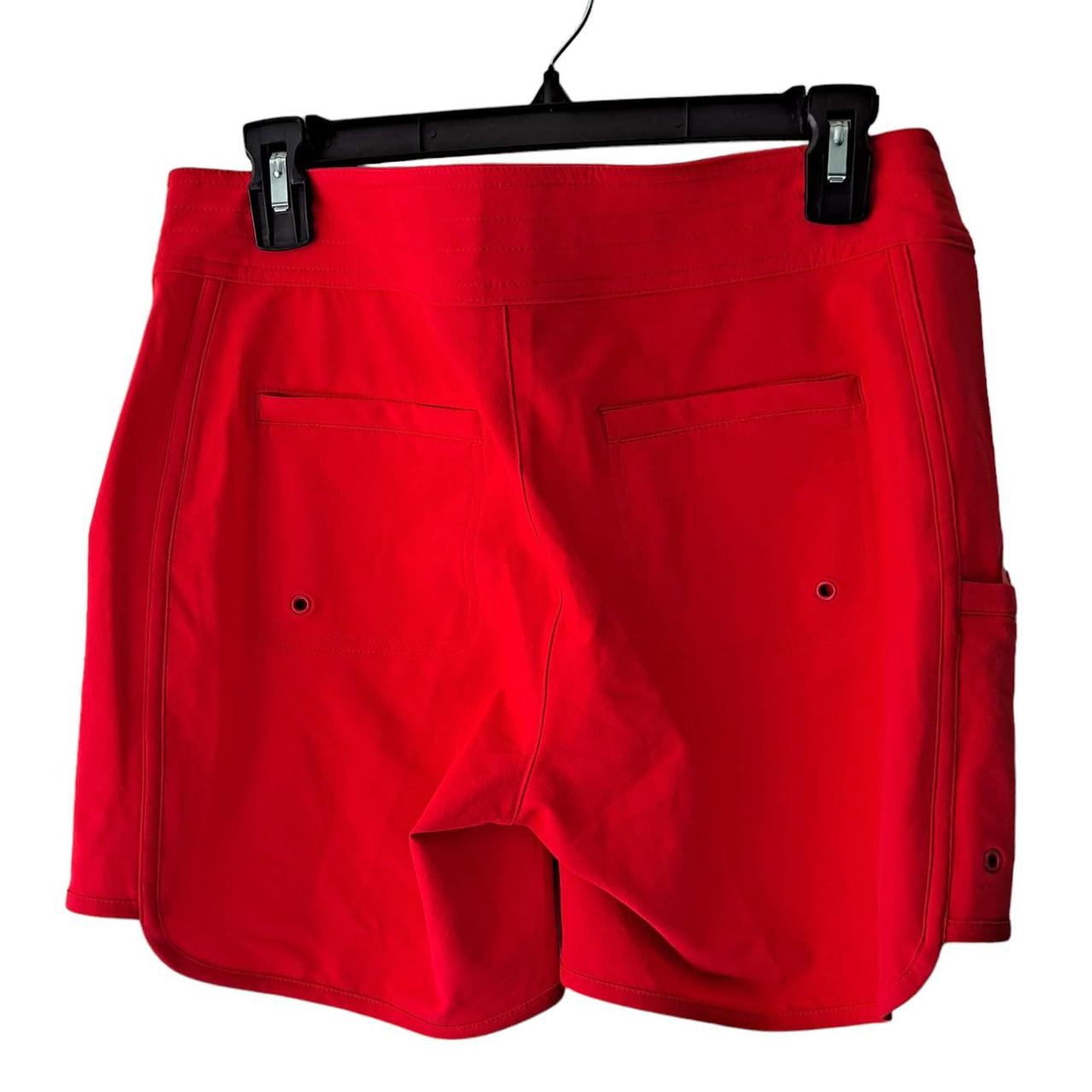 Athleta Women's Red Shorts Depop