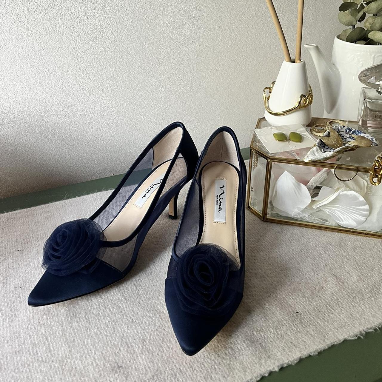 navy blue kitten heel shoes