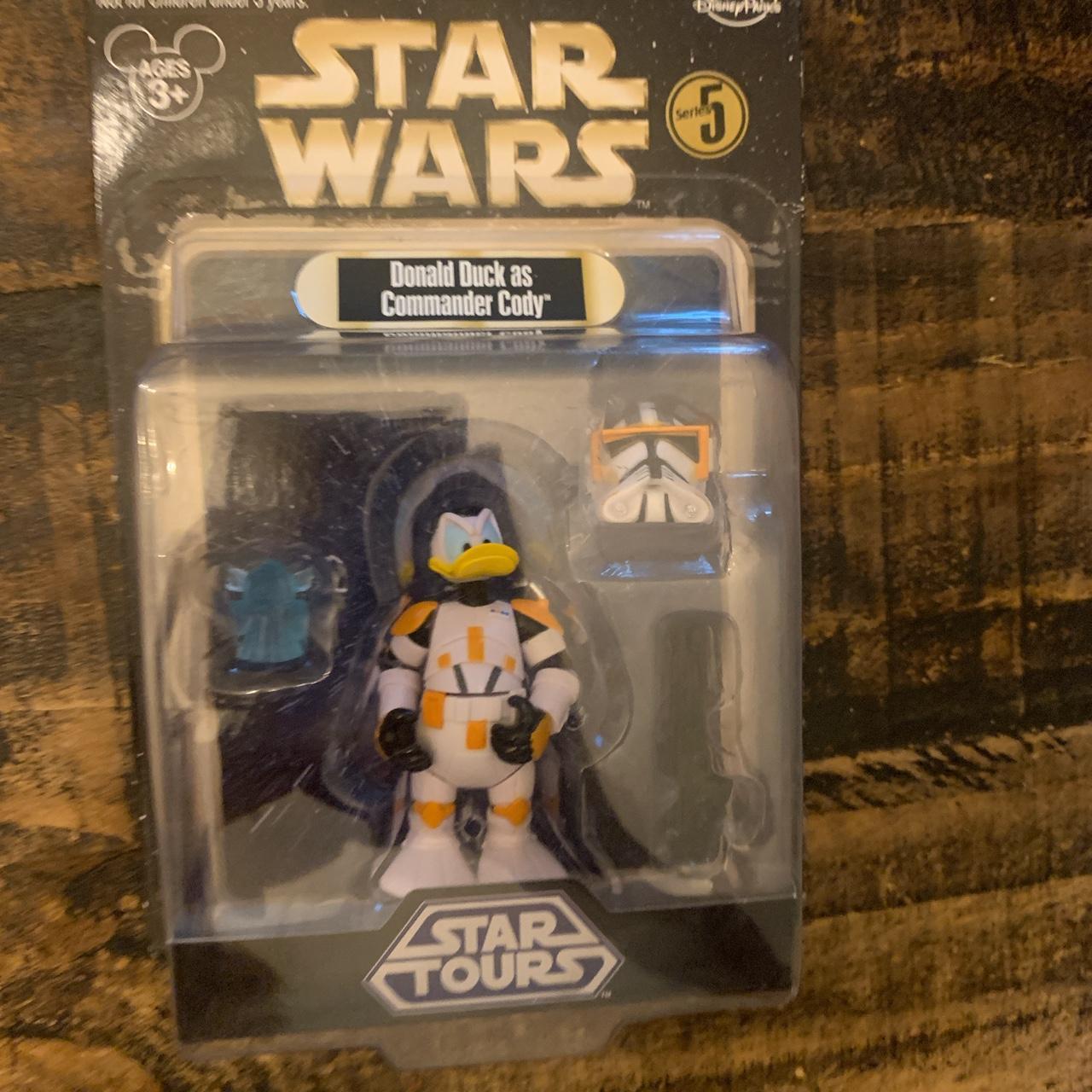 Donald Duck as Commander Cody deals Star