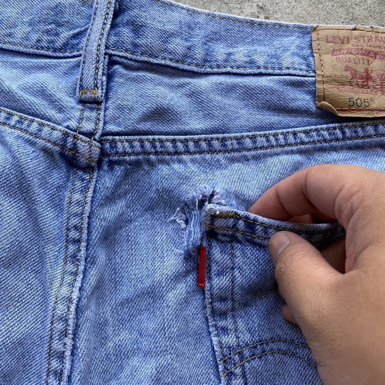 VINTAGE LEVIS JEAN SHORTS SIZE 36... Depop