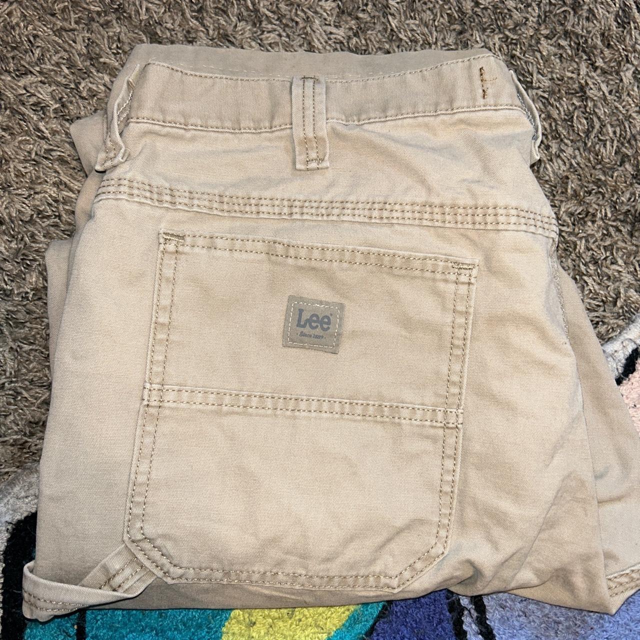 Lee cargo pants size 38 fits like 36 no stains depop
