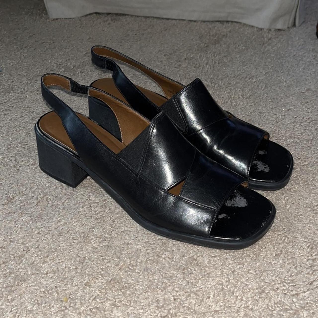 Naturalizer Women's Black Sandals | Depop