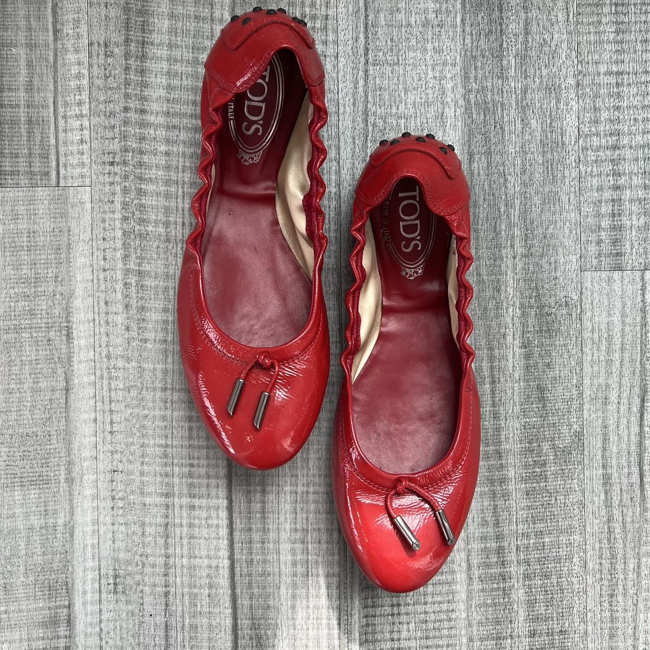 Tod’s Red Patent Leather Dee Scrunch Ballet... - Depop