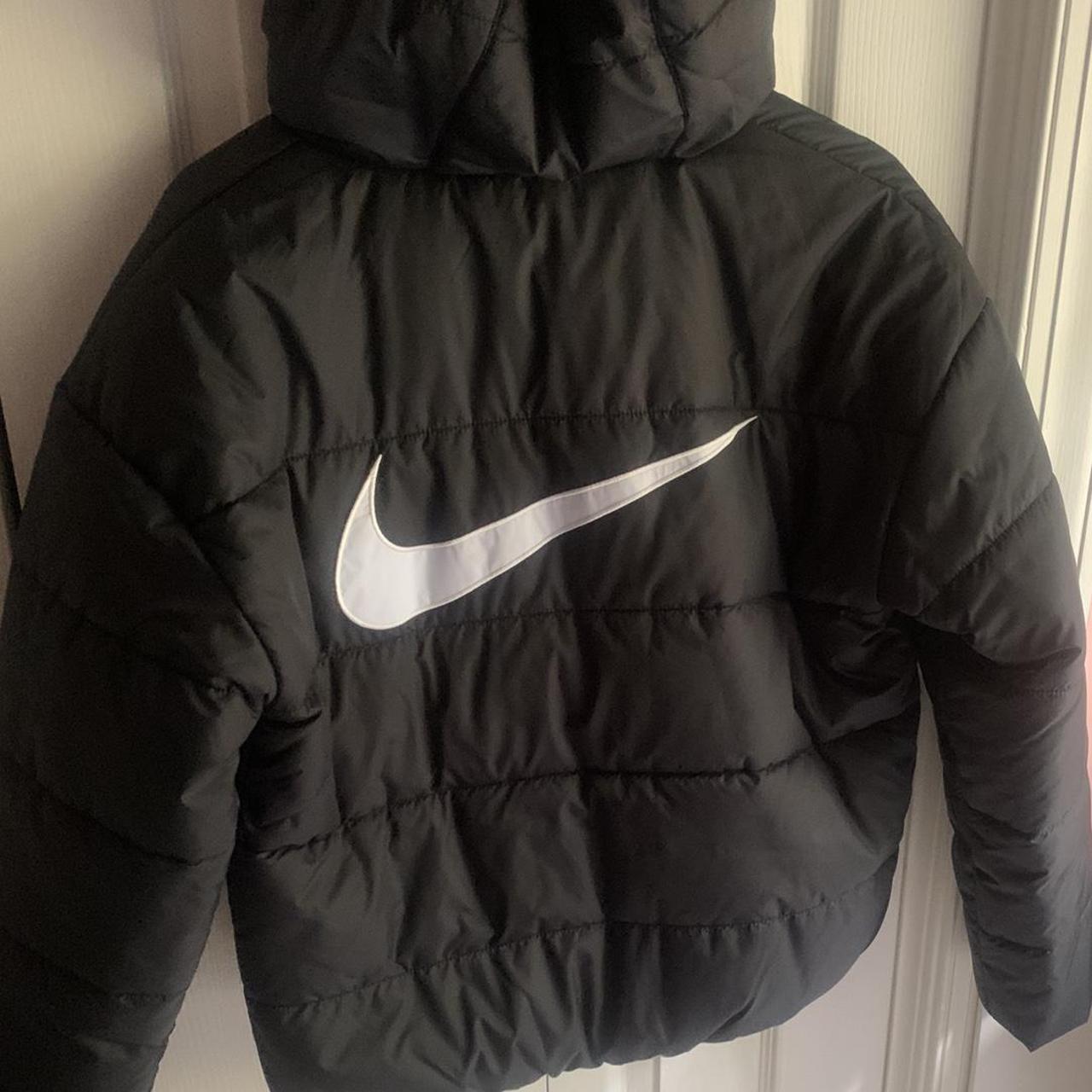 Black Nike Puffer Jacket Never been worn please... - Depop