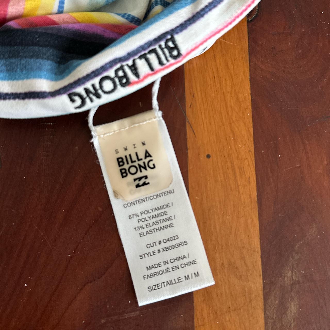 Billabong reversible bikini set. Only bottoms... - Depop