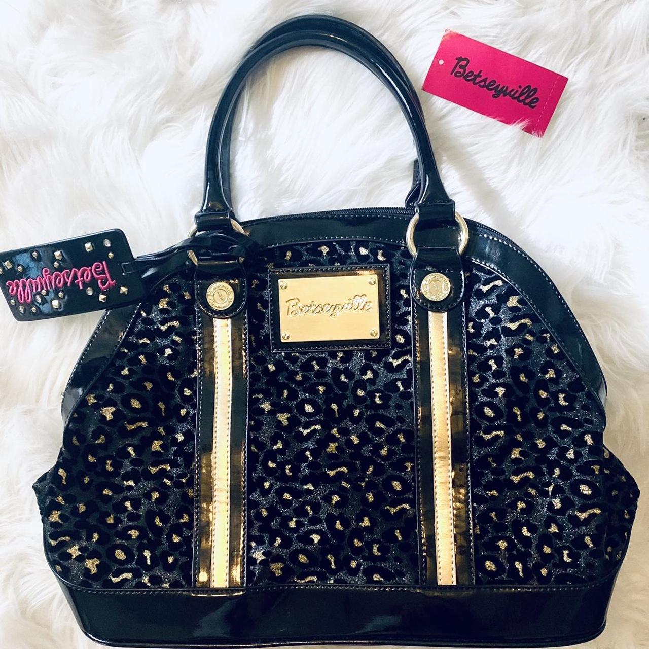 Betsey johnson dome discount satchel