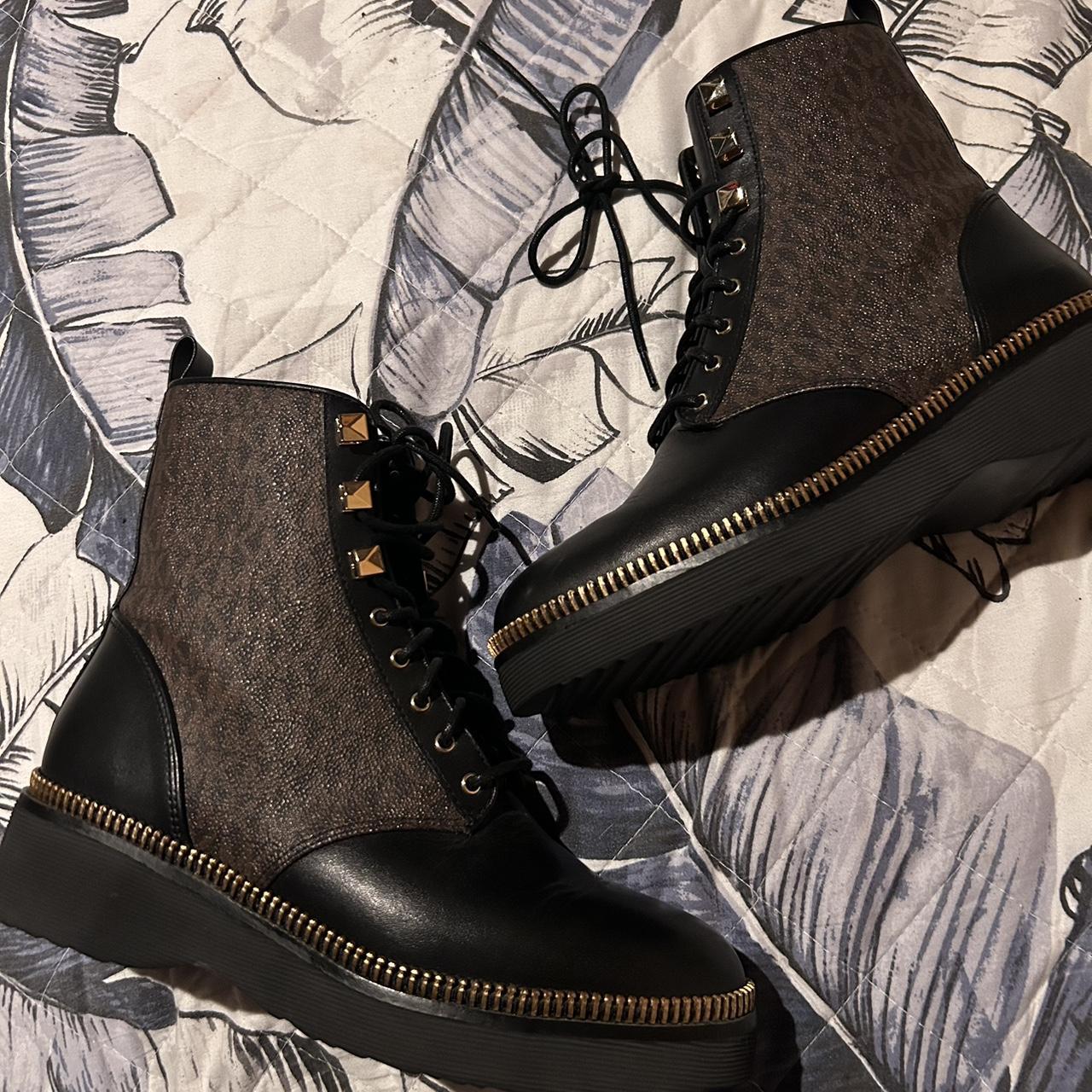 Walker boots michael clearance kors