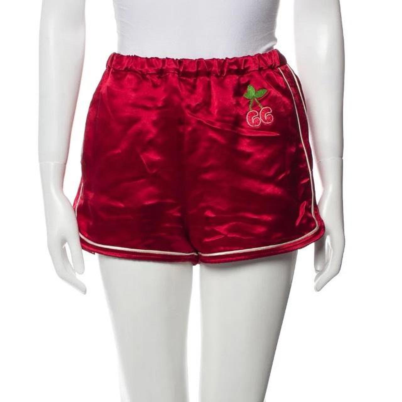 Gucci hot sale velvet shorts