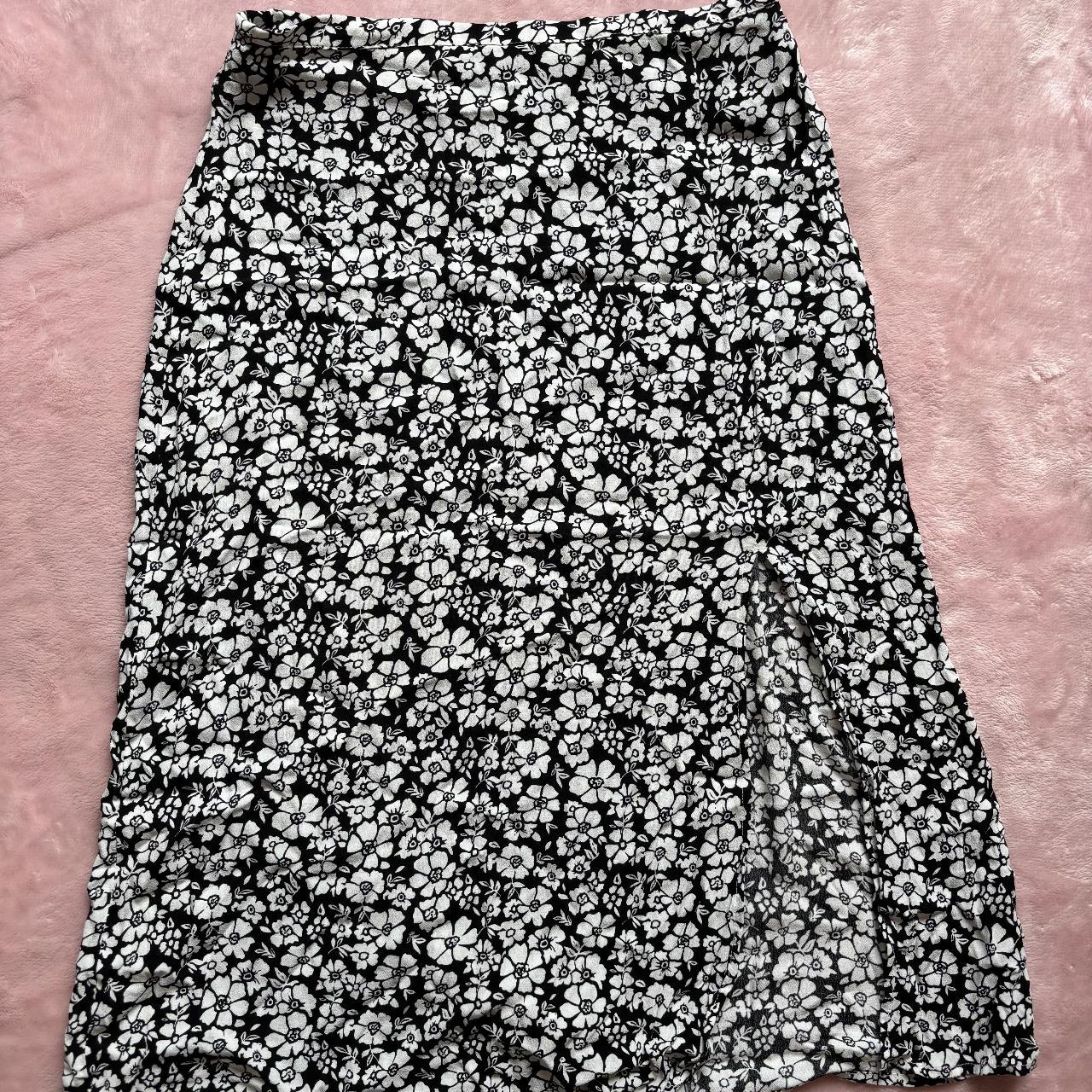 ghanda black and white floral printed midi