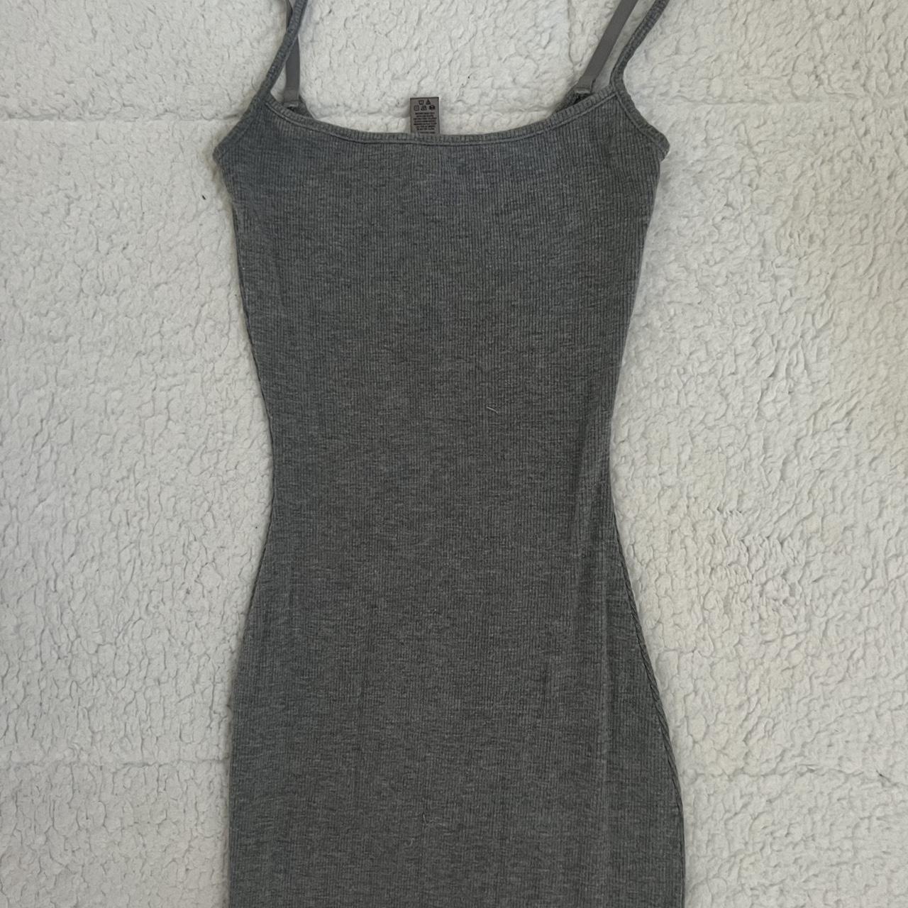 Skims Bodycon Dress in Grey. Size: XS Worn... - Depop