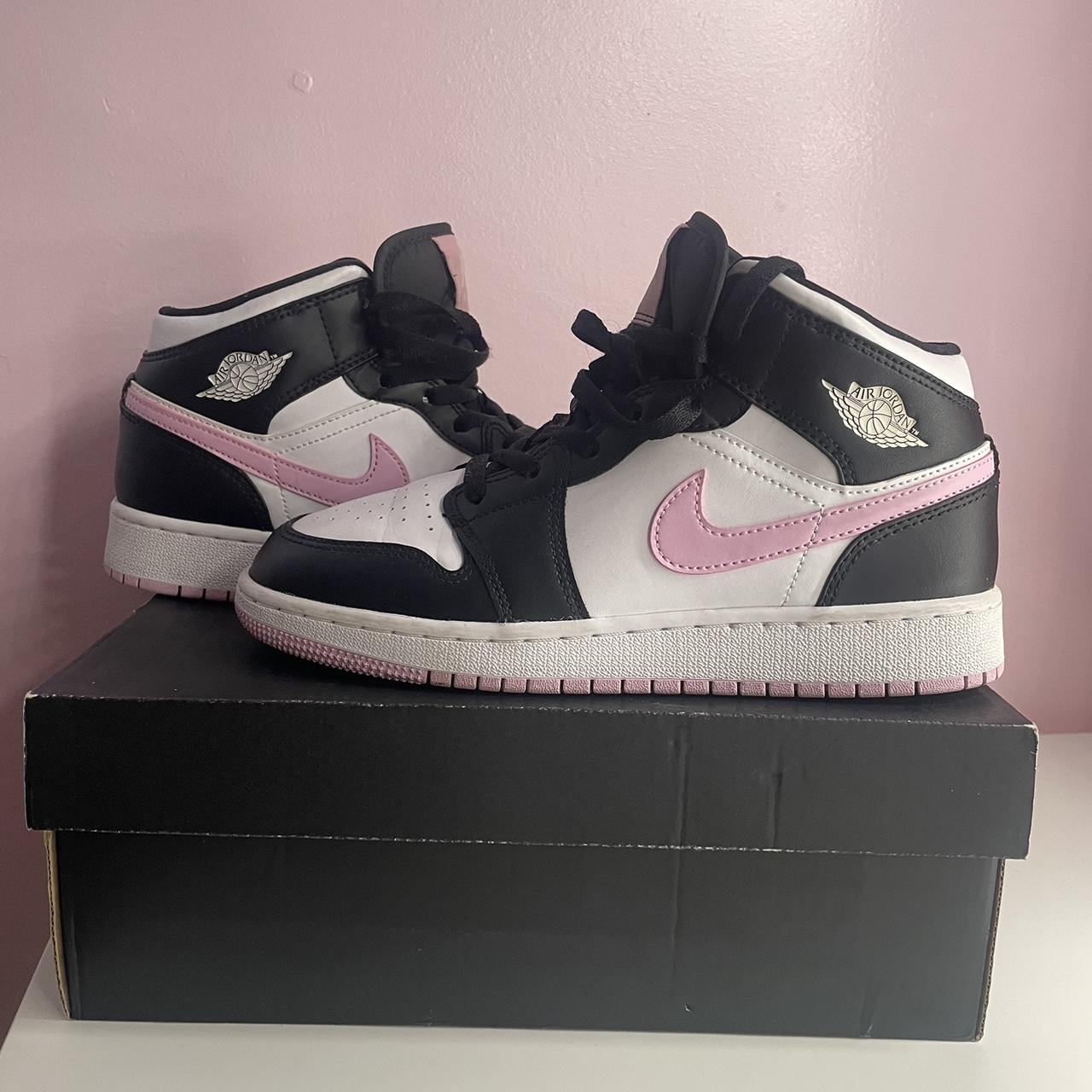 navy and pink jordan 1
