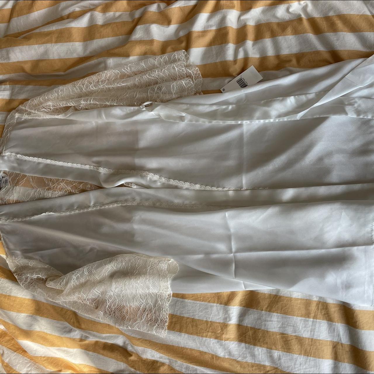 item listed by eekmouse