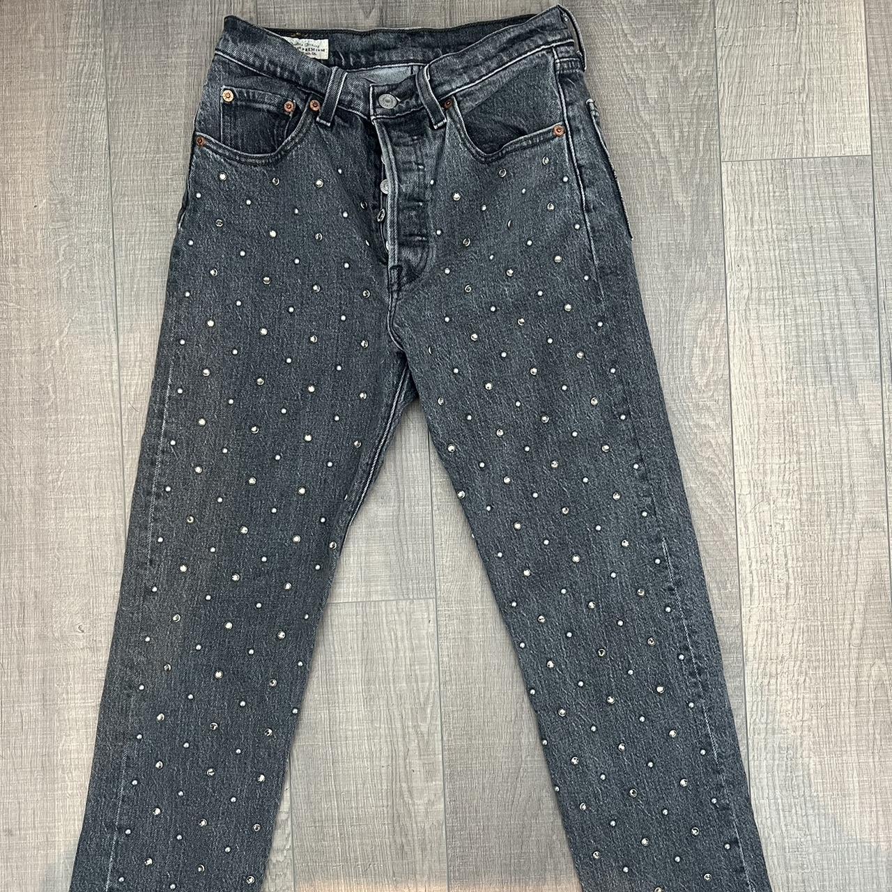 501 s Levi black studded women jeans Super cute