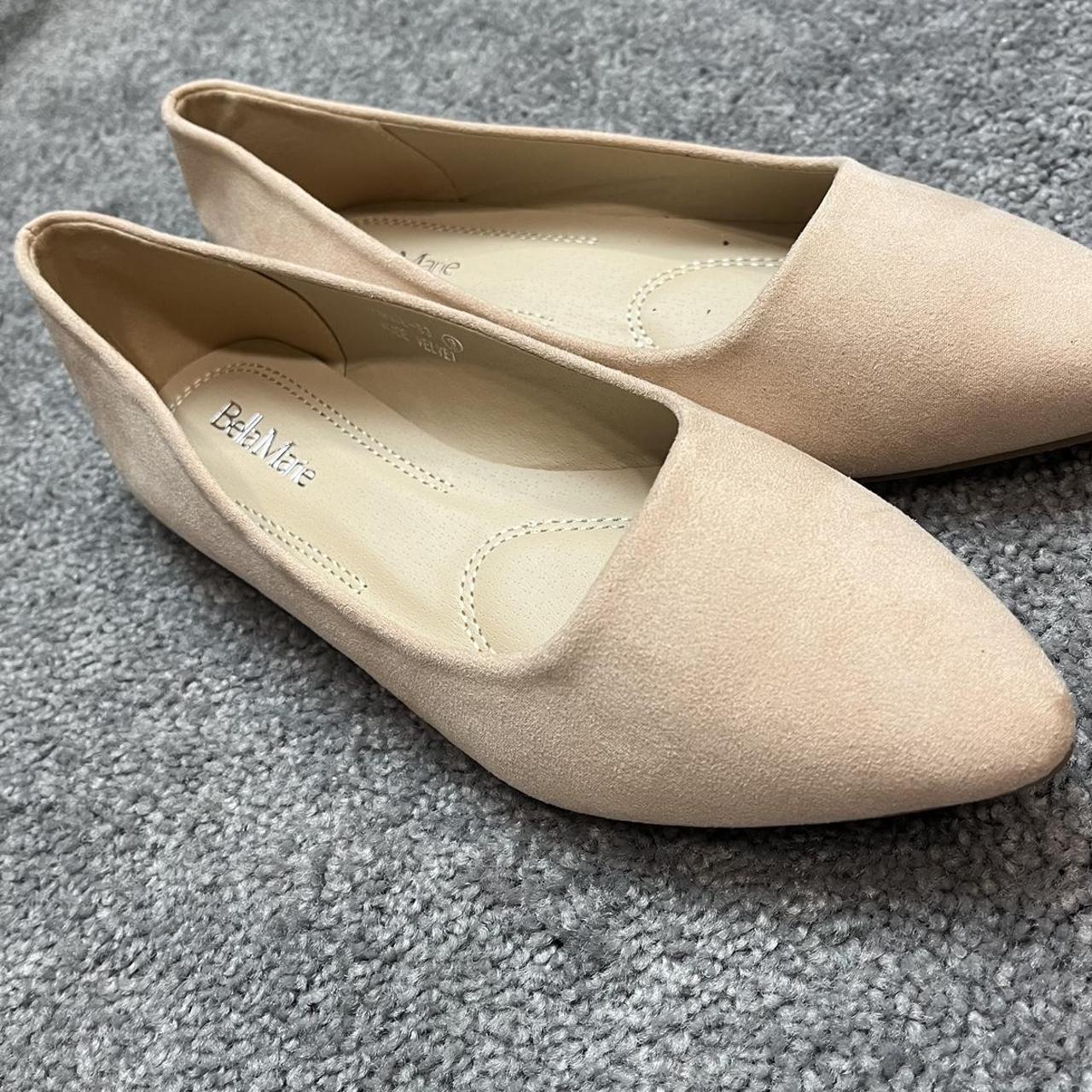 Taupe best sale pointed flats