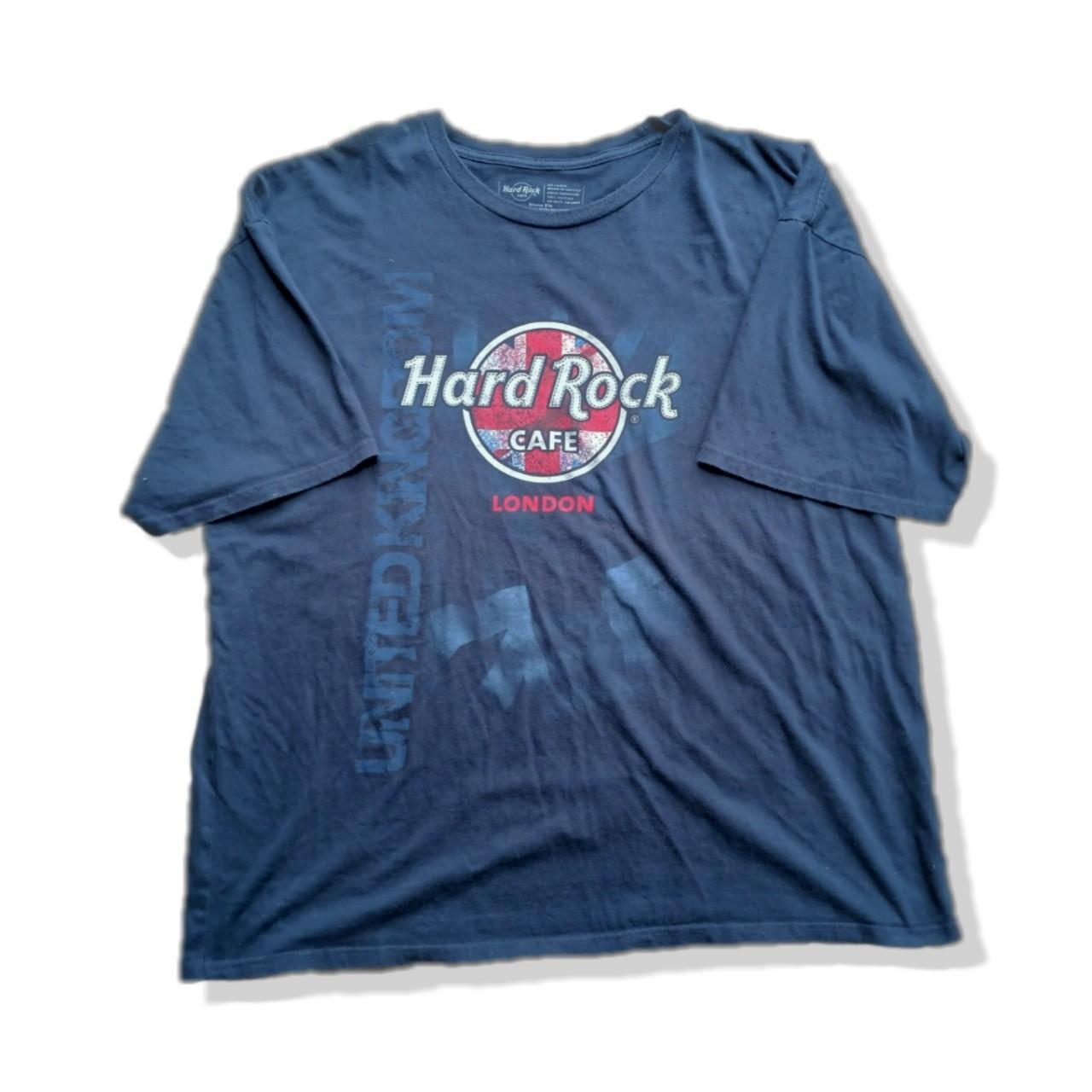 Hard Rock Cafe Men's Navy and Red T-shirt | Depop