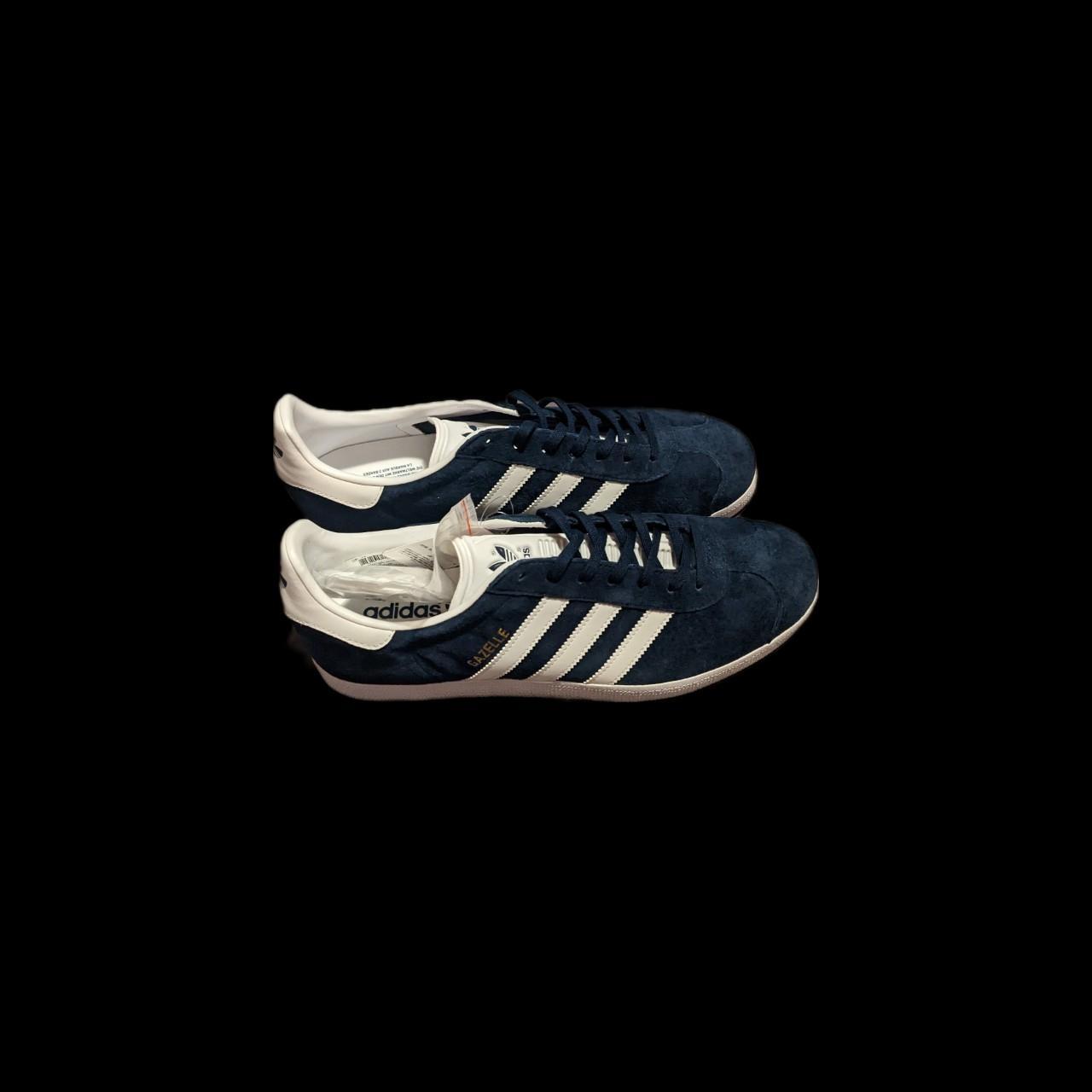 mens gazelles size 11
