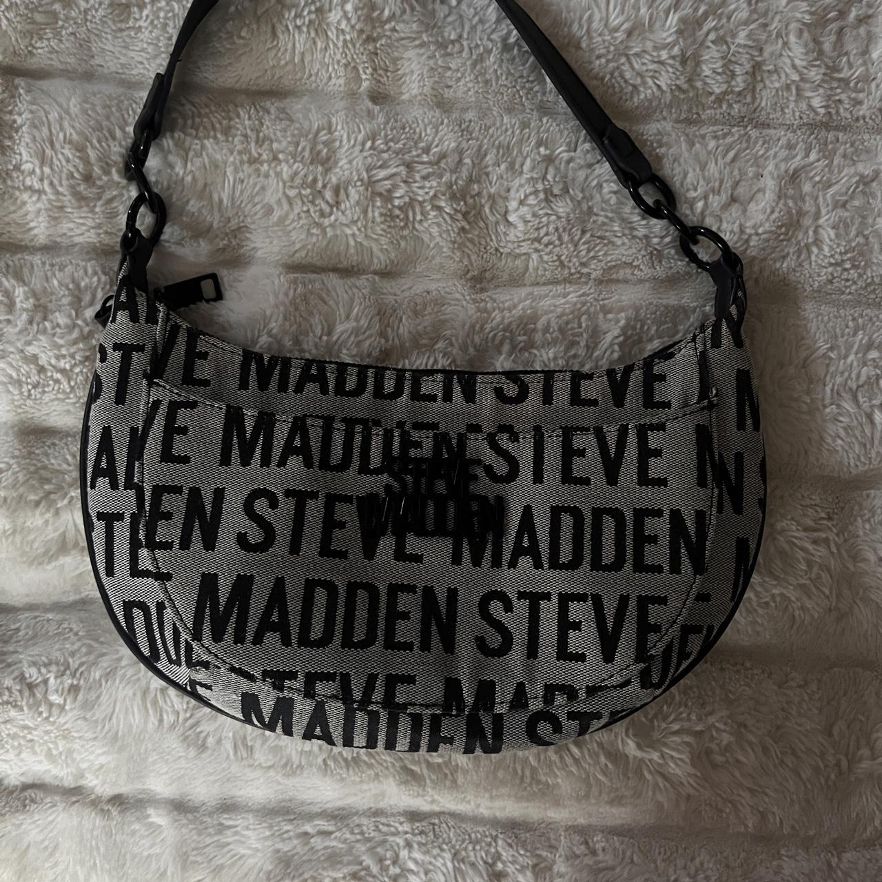 item listed by leslievxvv