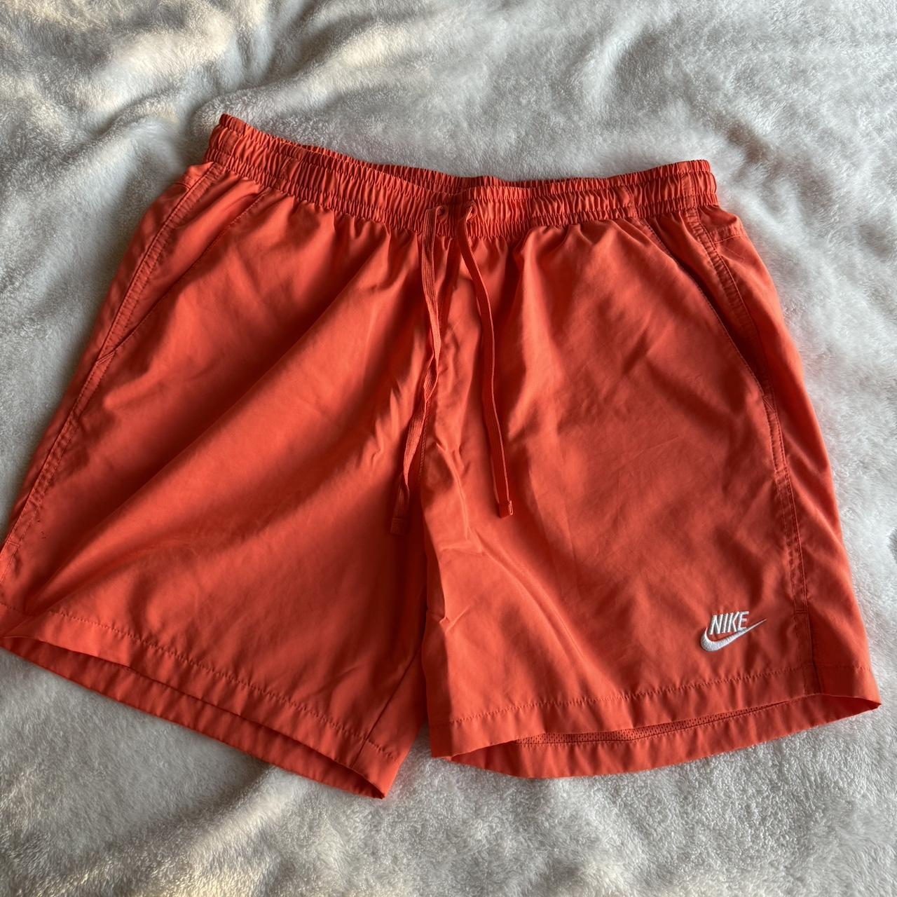 Nike orange shorts - perfect for summer #summer - Depop