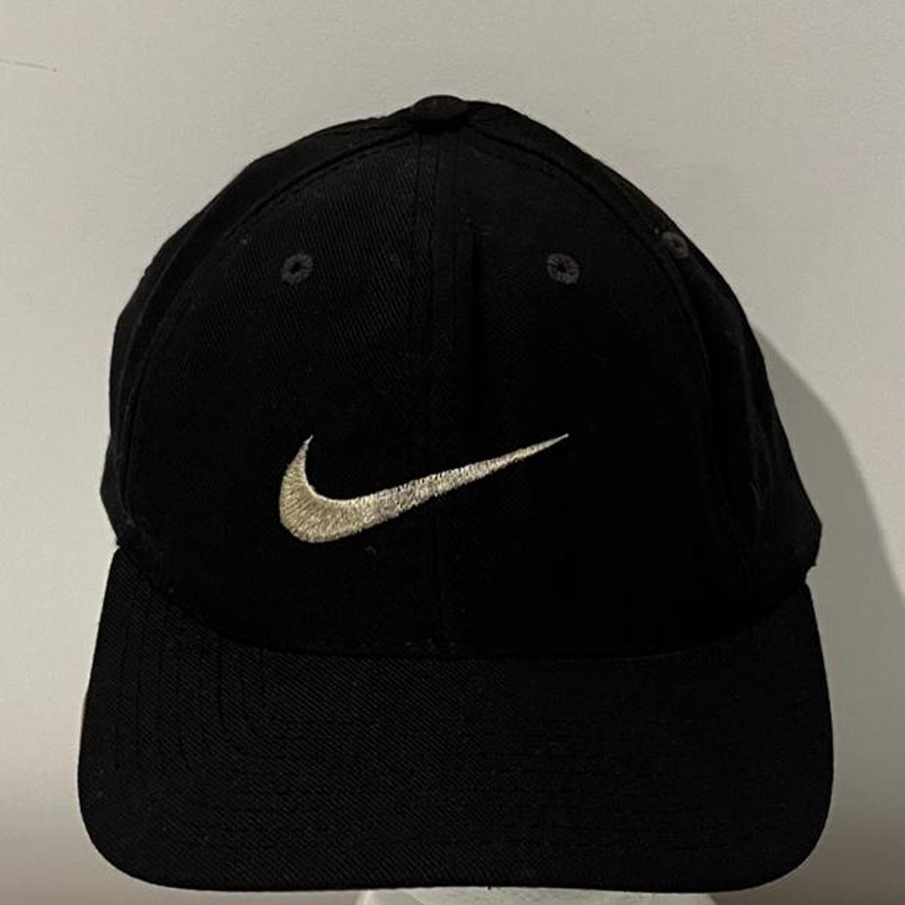 mens nike cap black