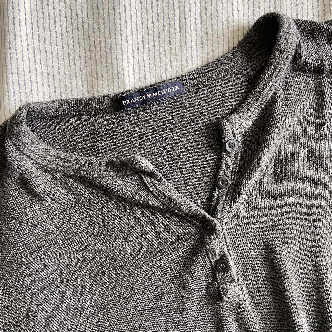 BRANDY MELVILLE DOWNTOWN GIRL CROP LONG SLEEVE... Depop