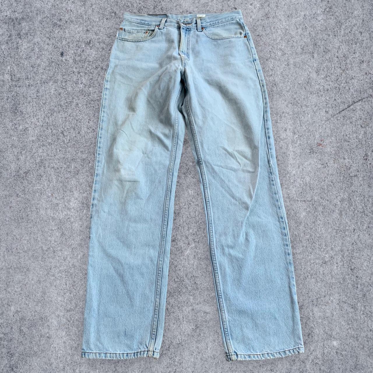 Levi's Men's Blue and White Jeans | Depop