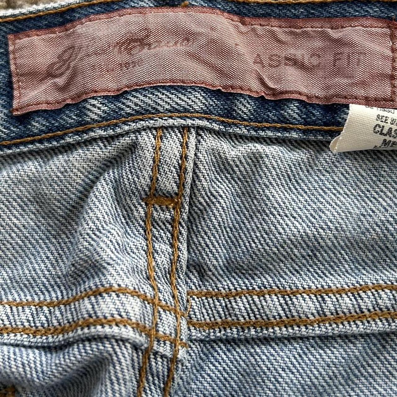 Eddie Bauer Men's Blue and Navy Jeans Depop