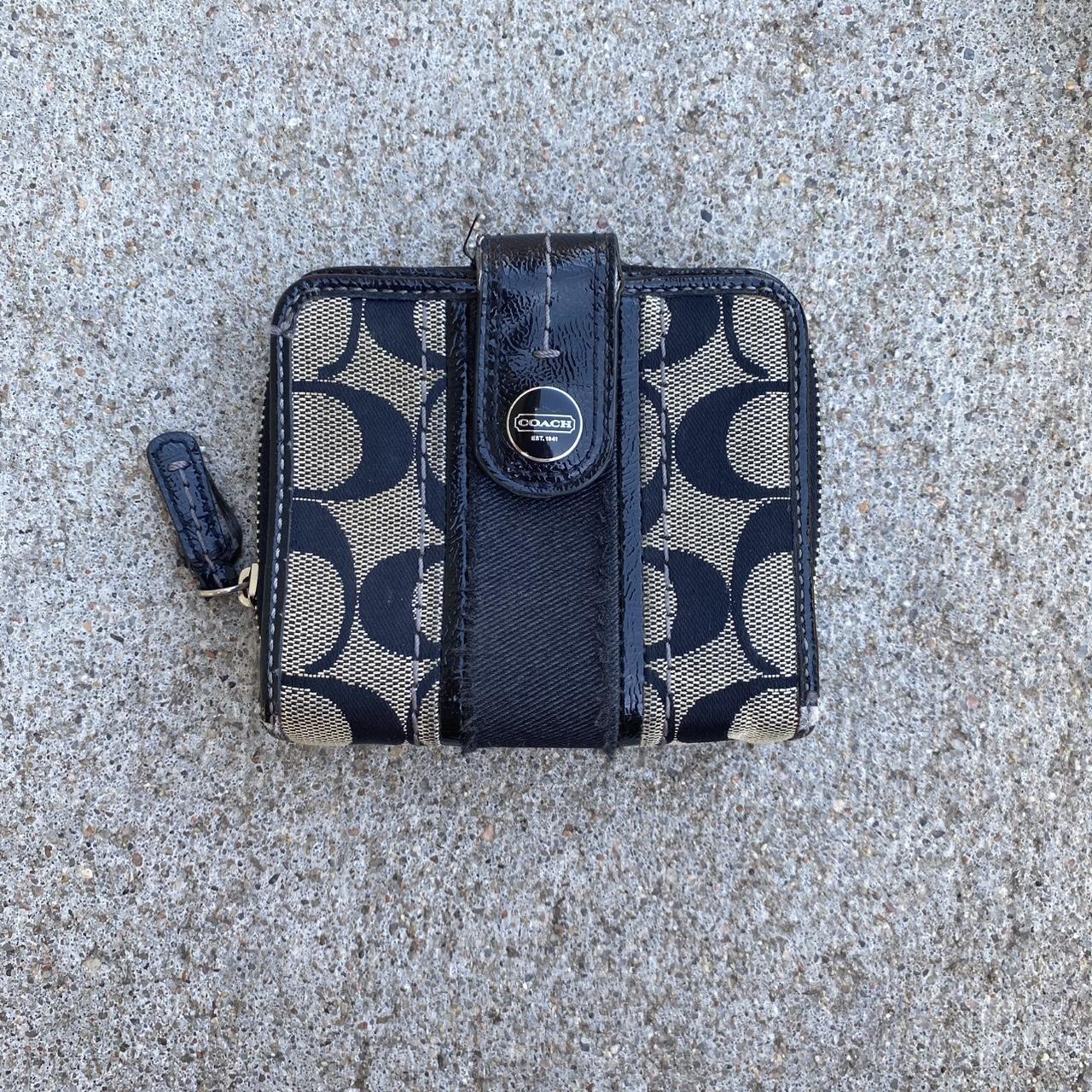 item listed by kenzeroo_2
