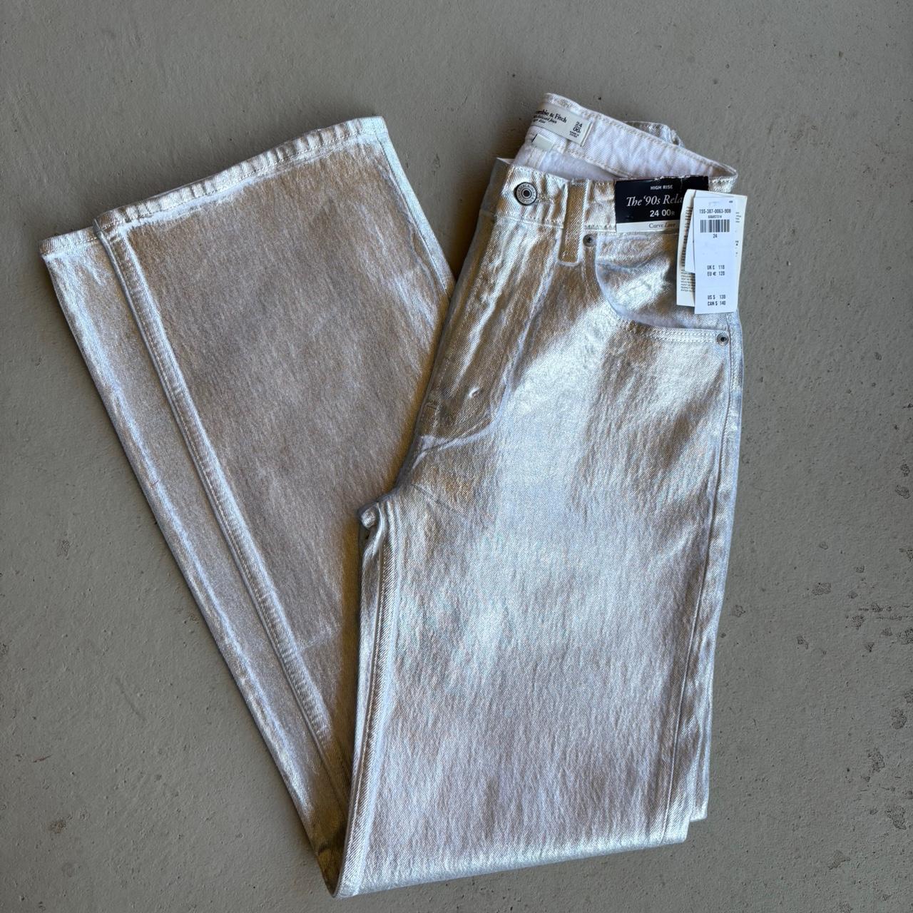 item listed by kenzeroo_2
