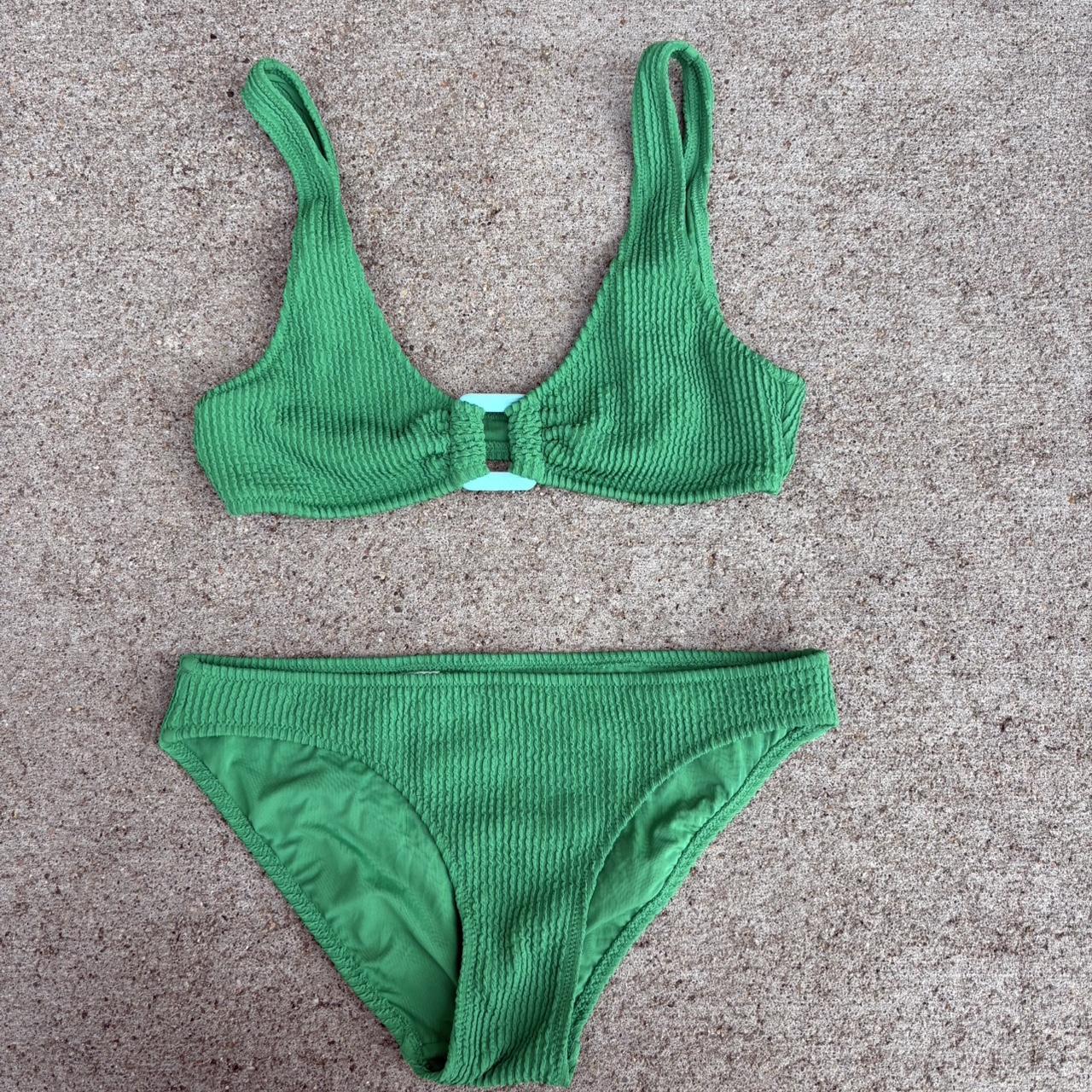 item listed by kenzeroo_2
