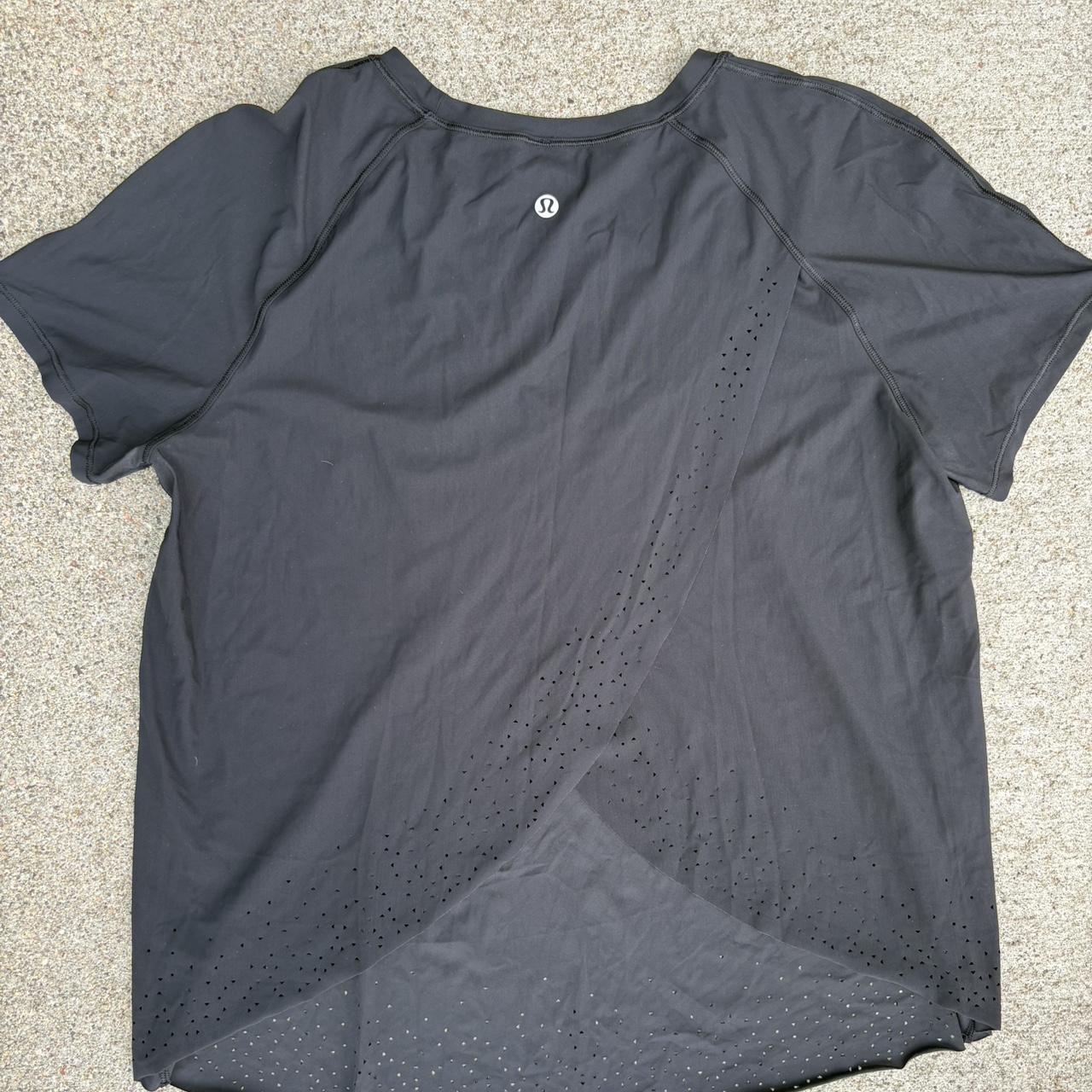 item listed by kenzeroo_2