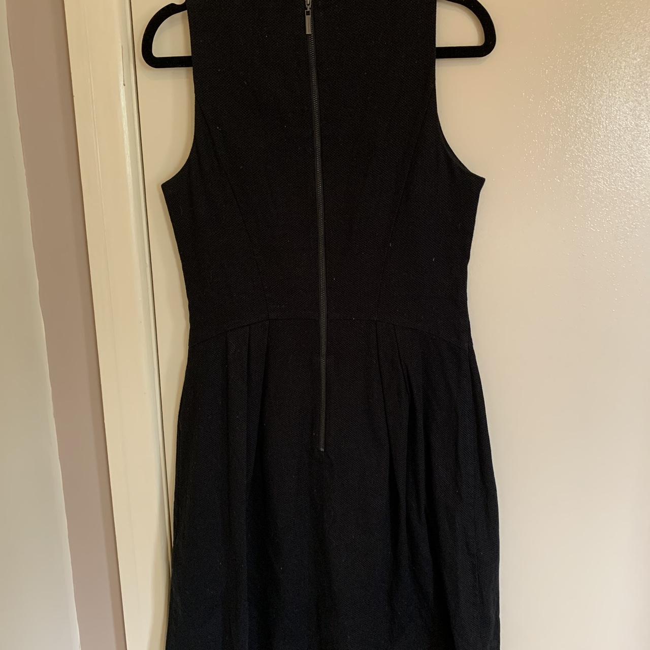 Cue City work dress size 10 Fitted at the top and... - Depop