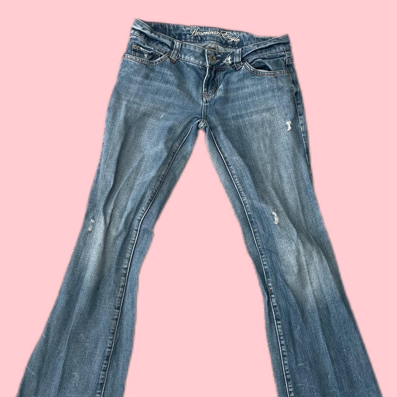 Low rise American Eagle bootcut jeans. Labeled size... Depop
