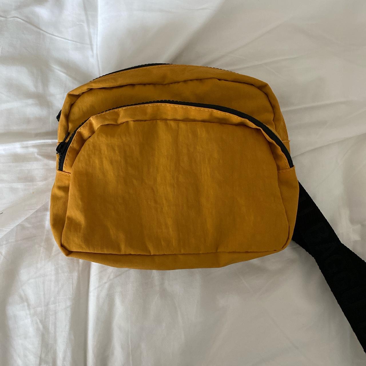 Baggu Fanny Pack Turmeric 🫶🏼 PLEASE USE PAYPAL... Depop