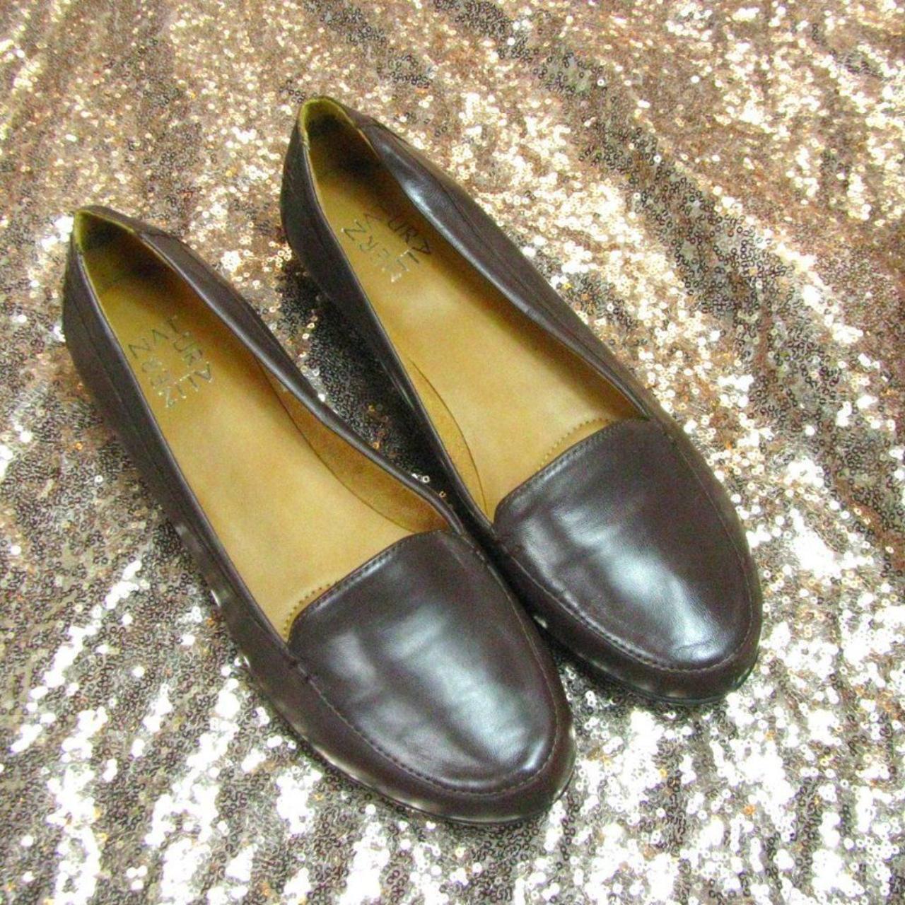 naturalizer leather loafers