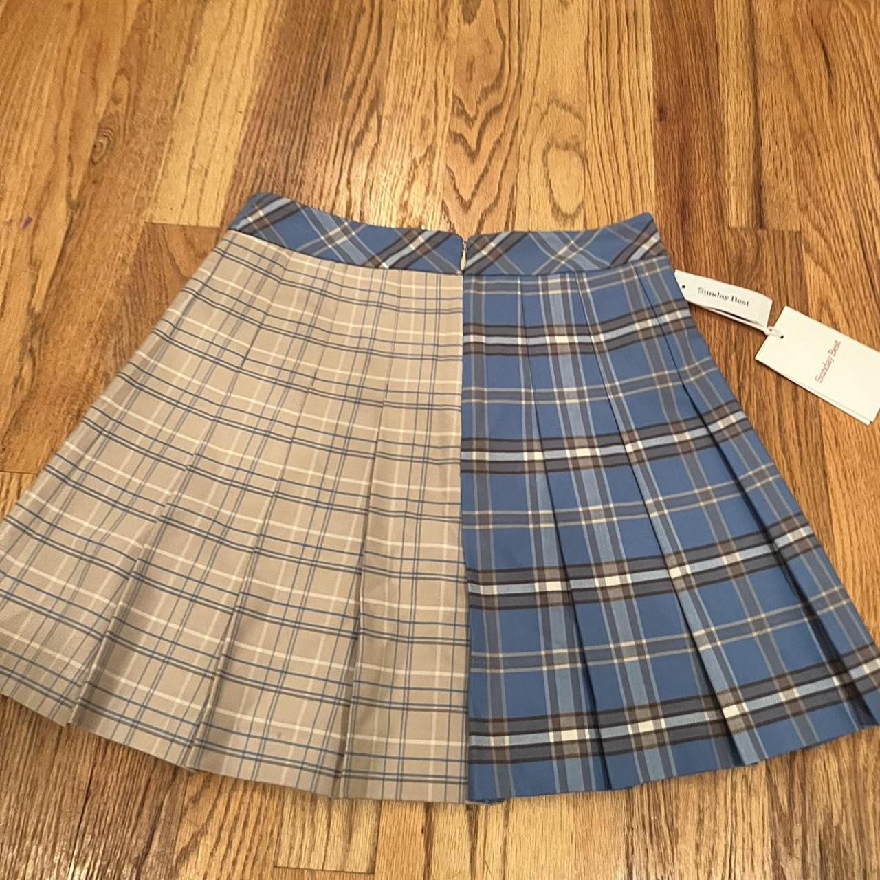 Aritzia Sunday best olive skirt half khaki half blue... Depop