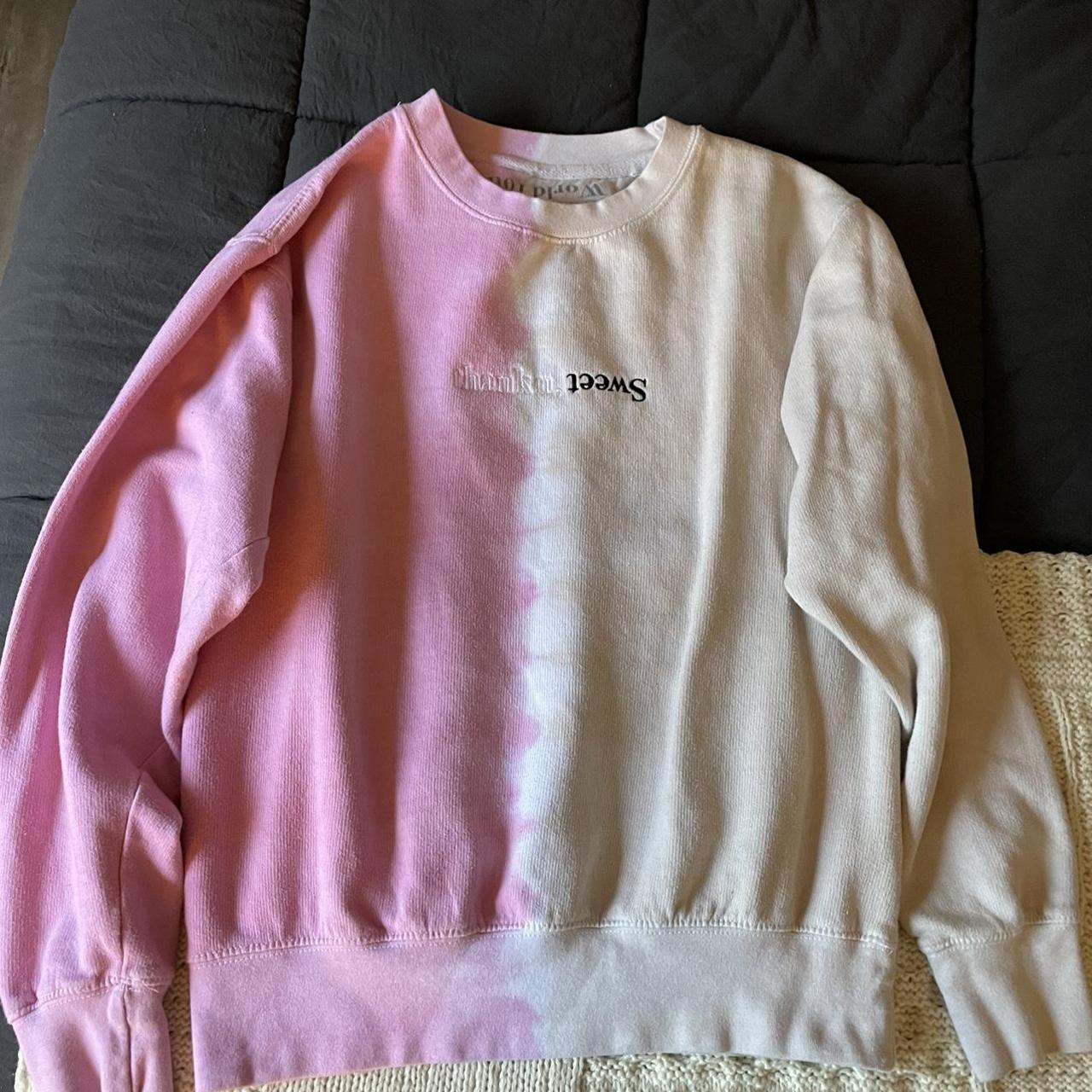 Ariana grande hot sale pink sweater