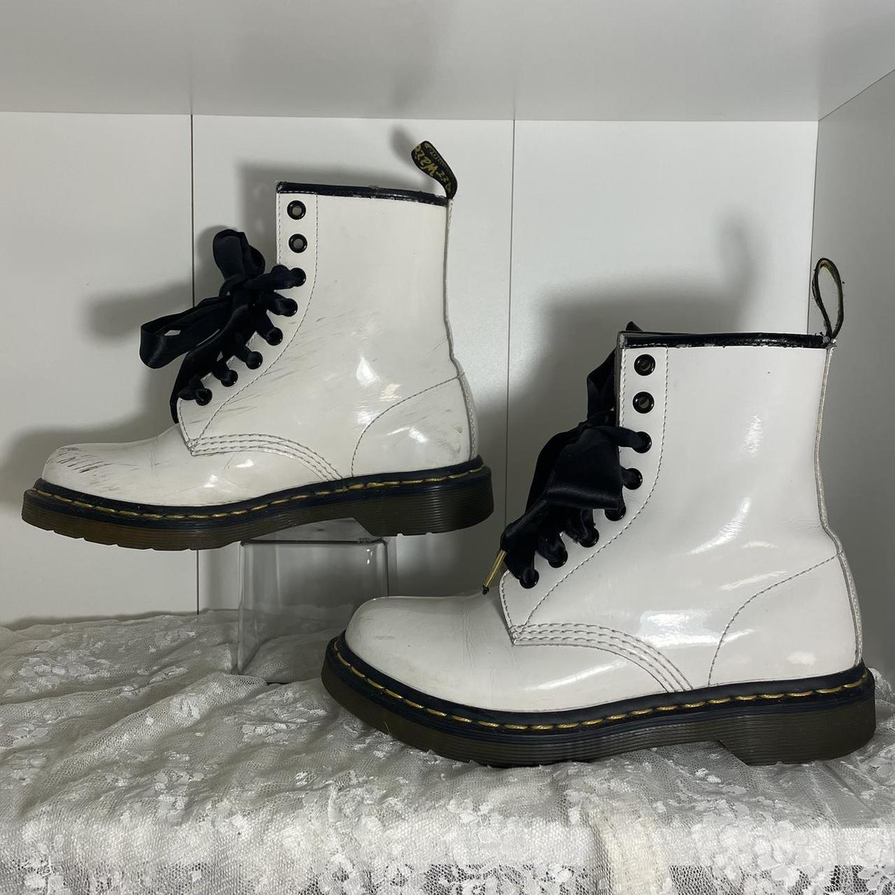 Doc martens clearance white patent leather