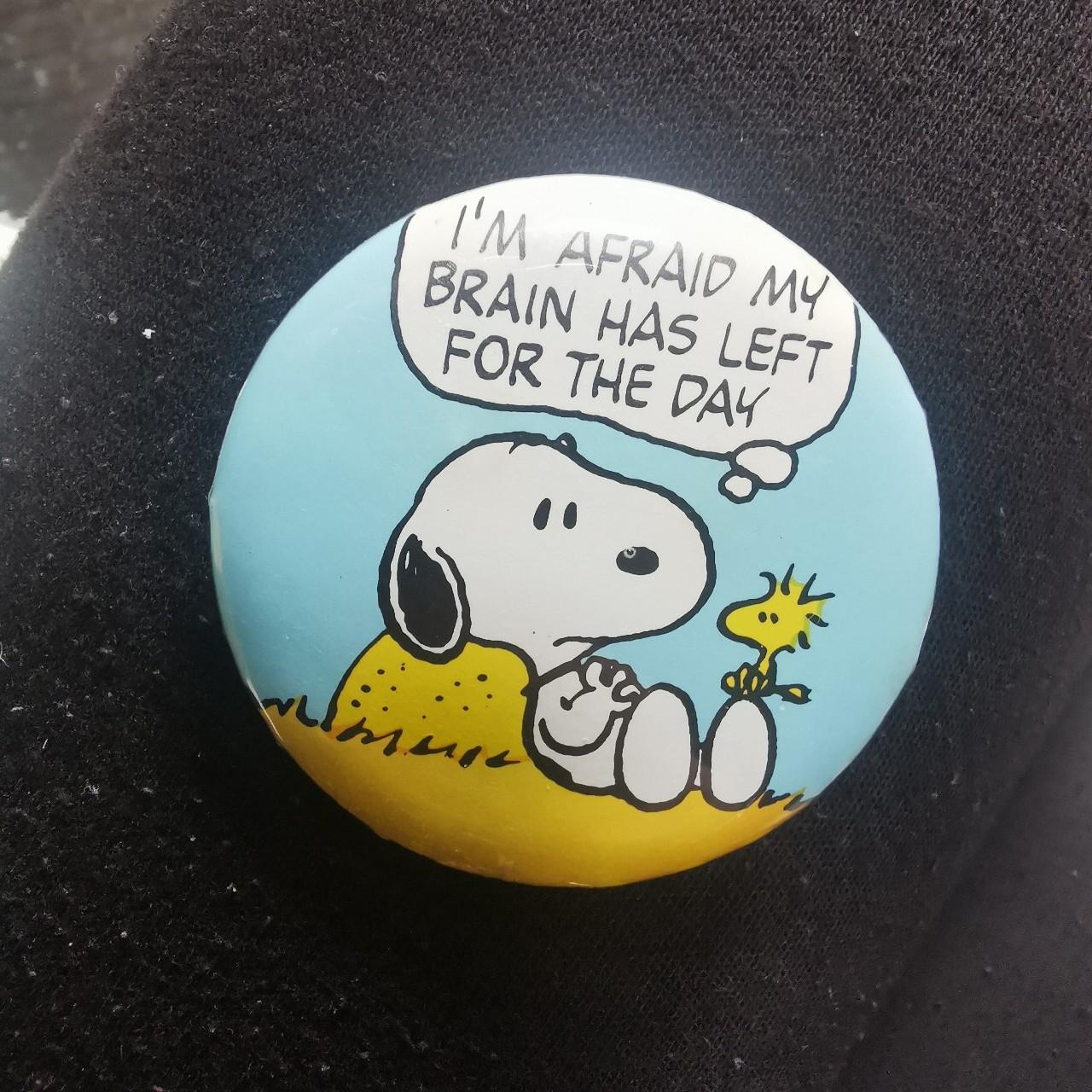 Vintage 60s badge featuring Woodstock and snoopy...